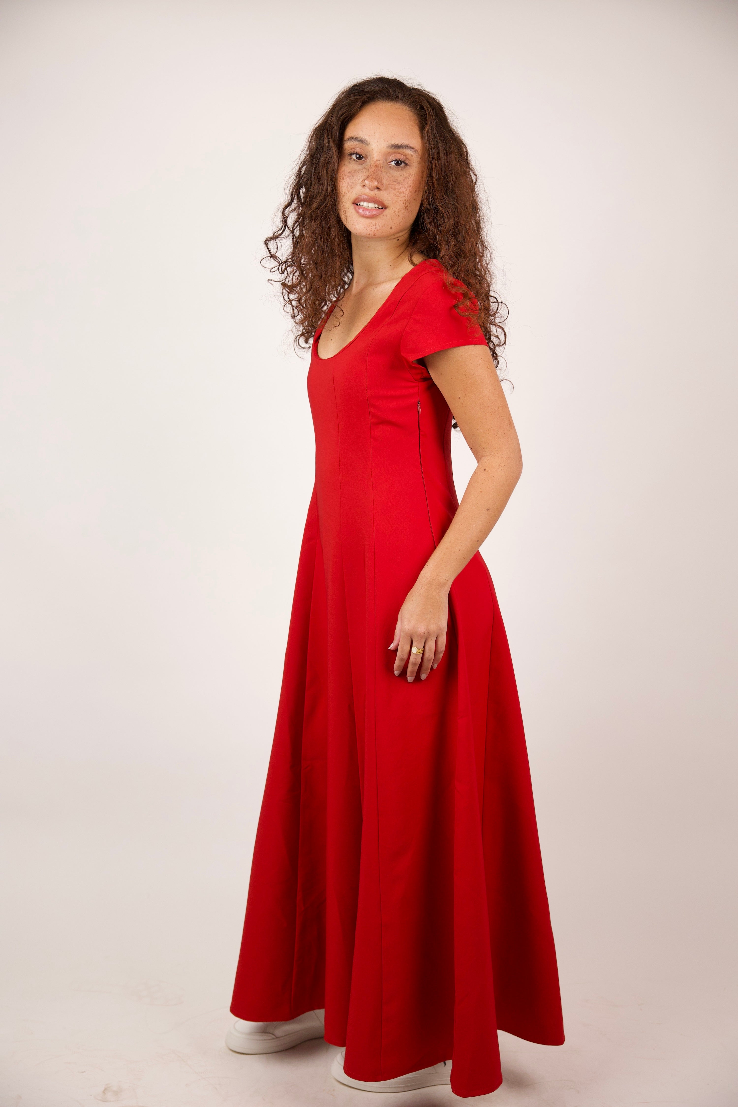 SOFT FLOW MAXI DRESS