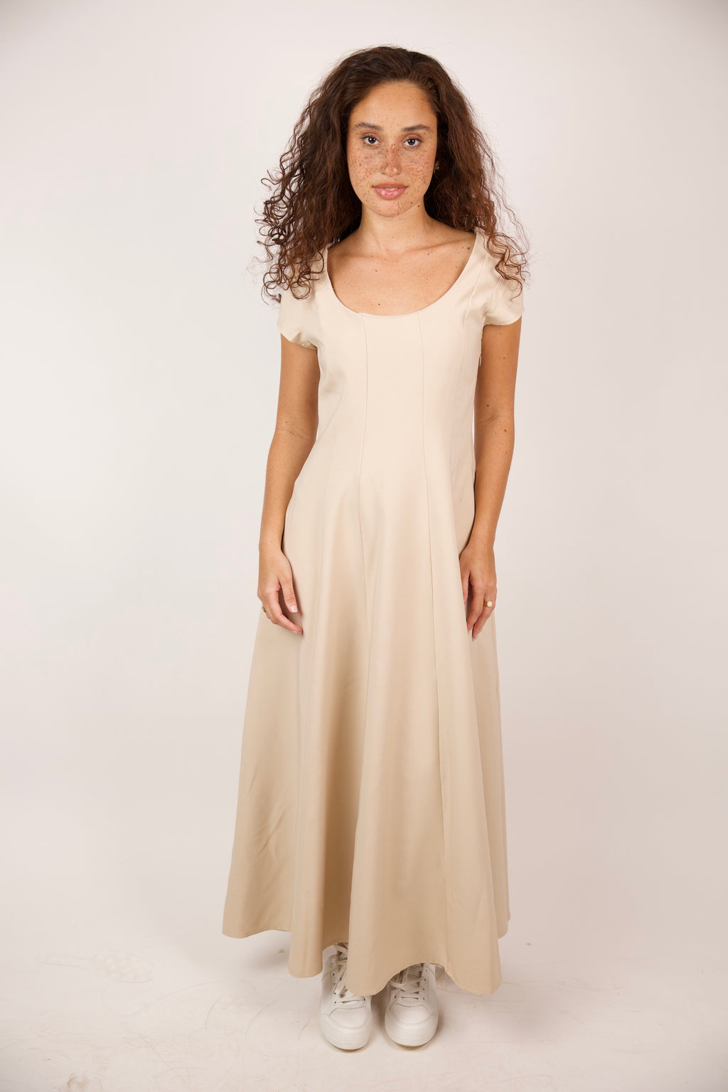 SOFT FLOW MAXI DRESS