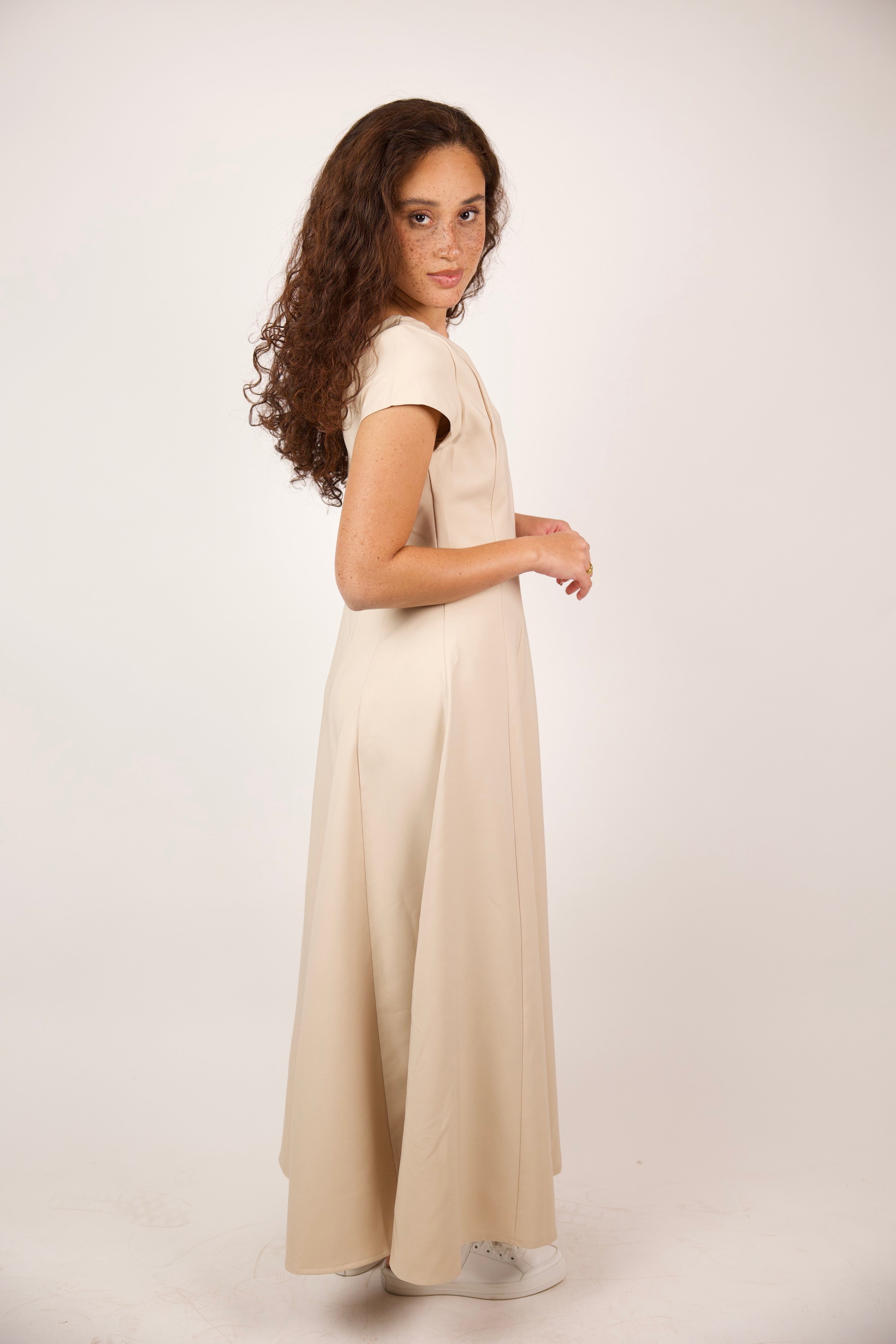 SOFT FLOW MAXI DRESS