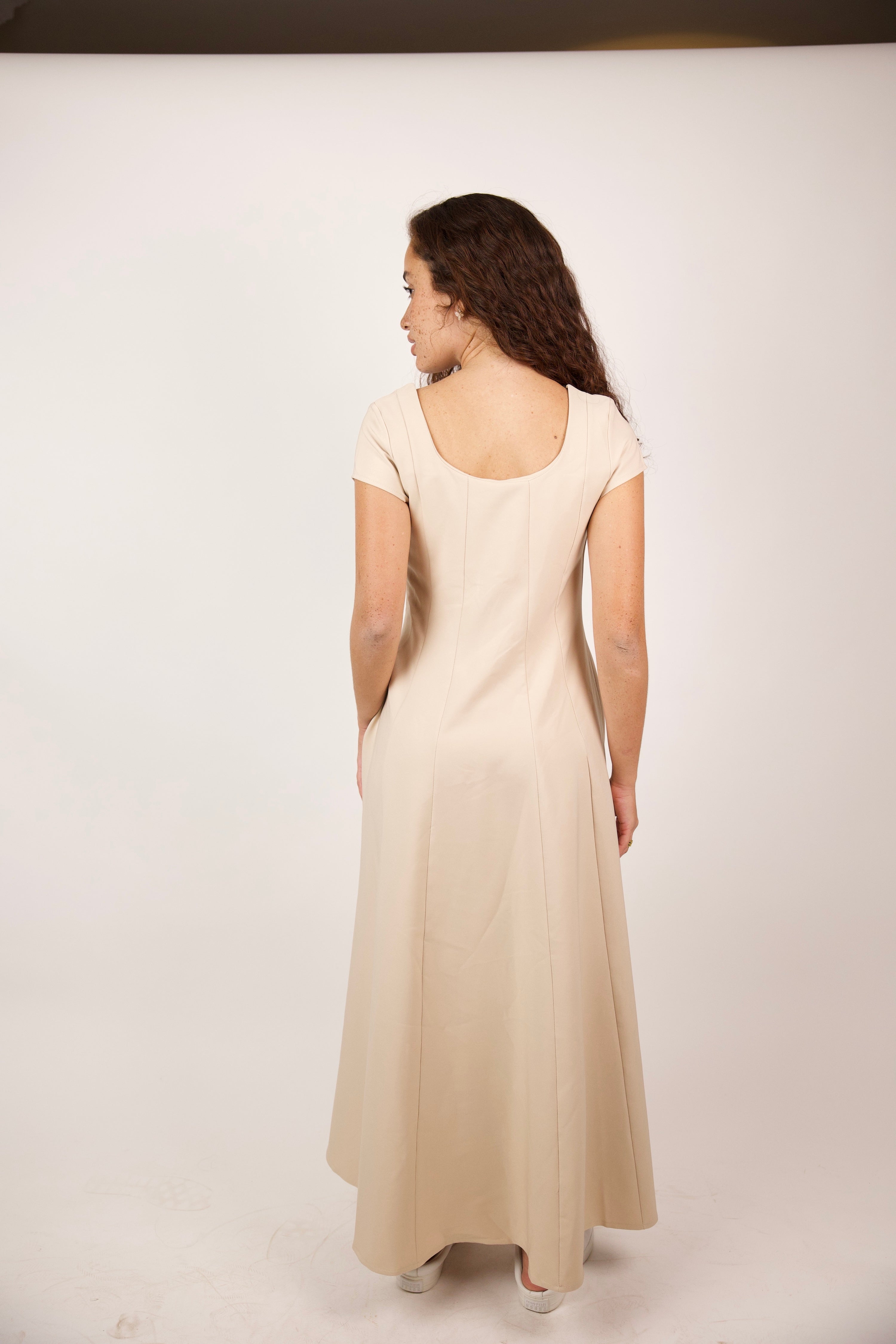 SOFT FLOW MAXI DRESS