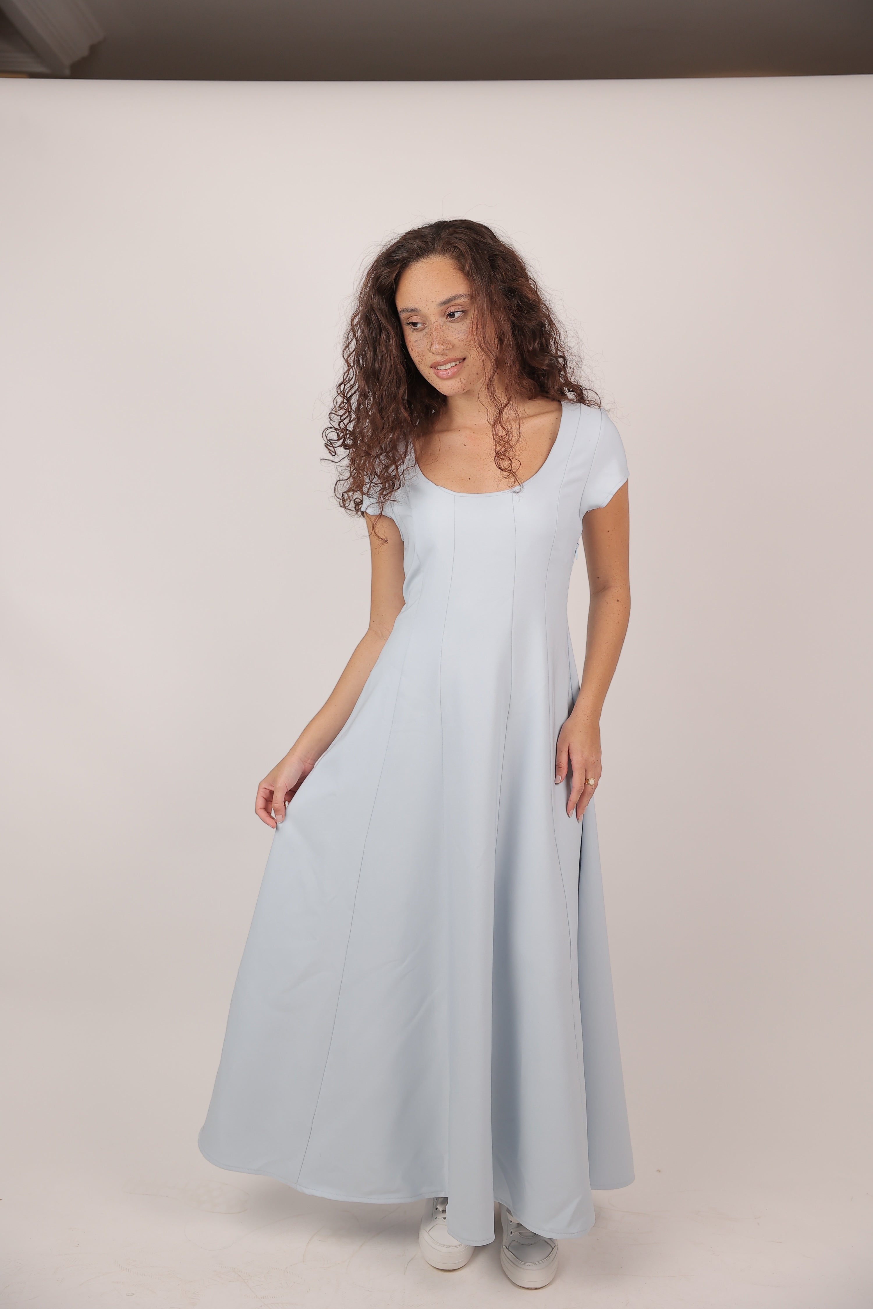 SOFT FLOW MAXI DRESS