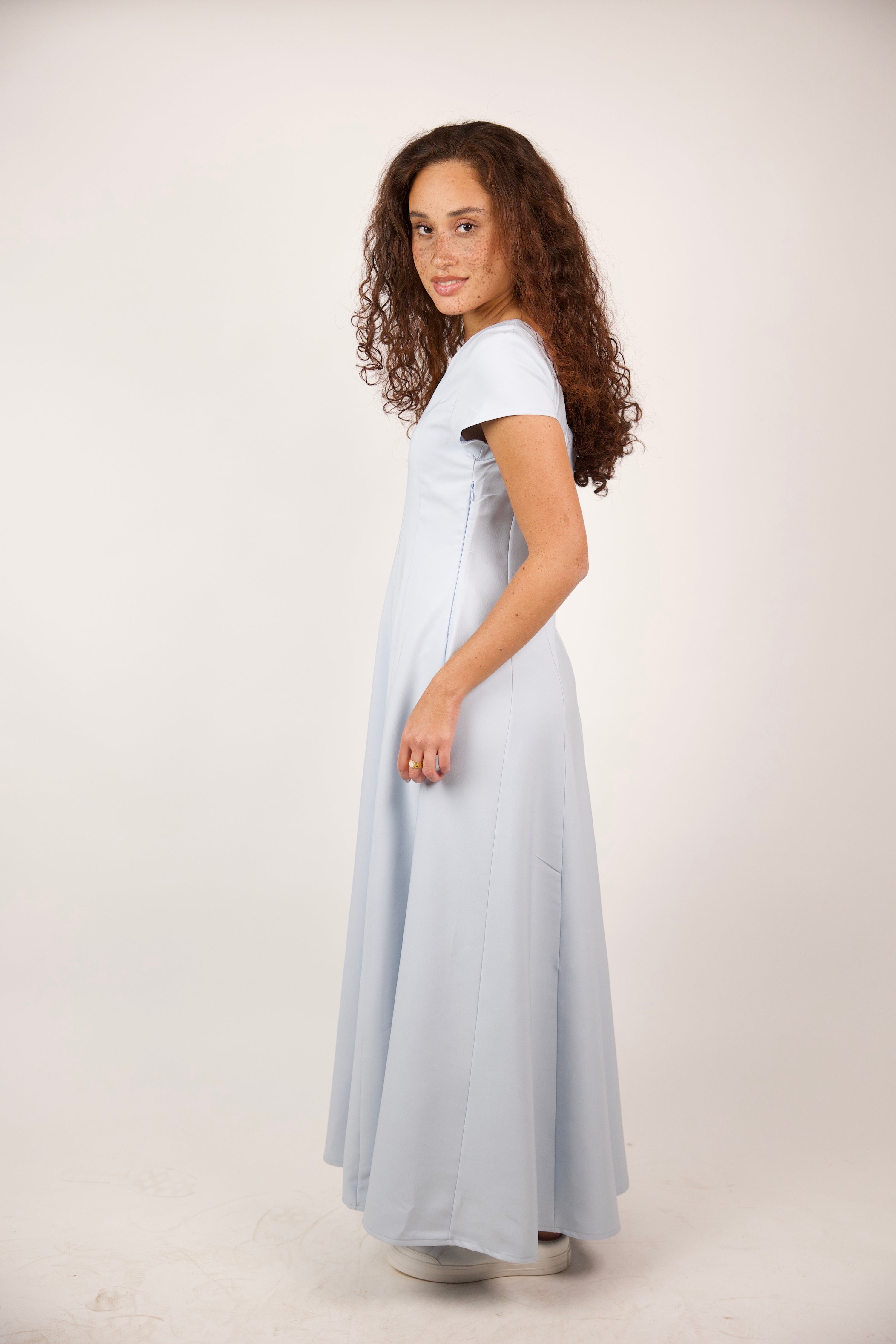 SOFT FLOW MAXI DRESS