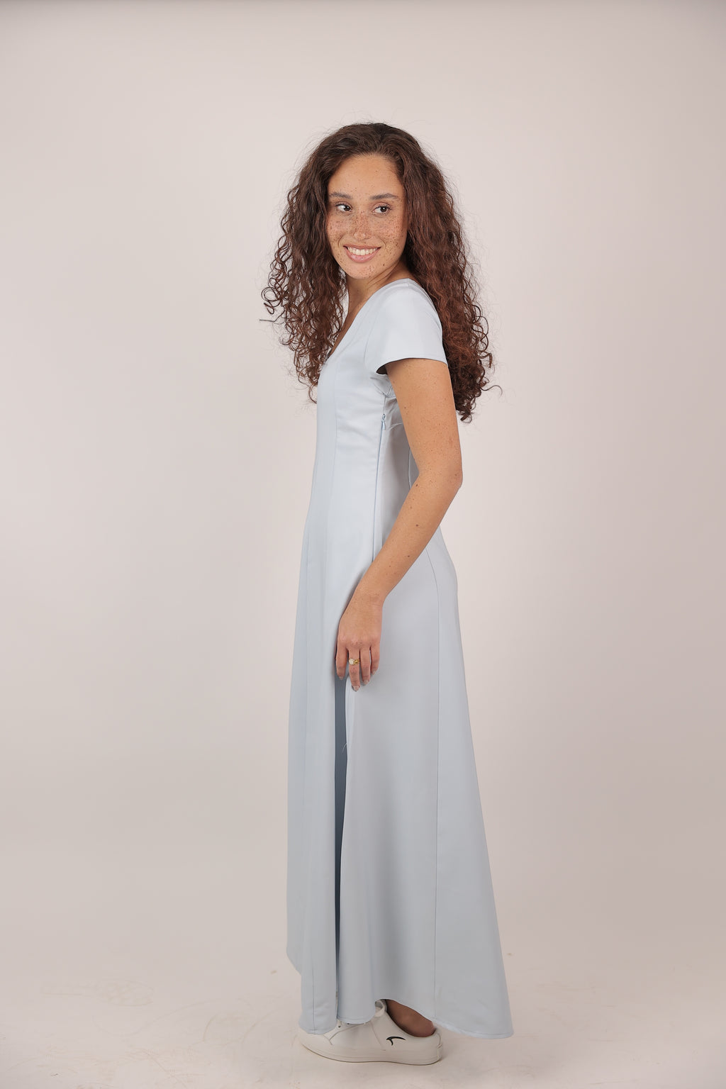 SOFT FLOW MAXI DRESS
