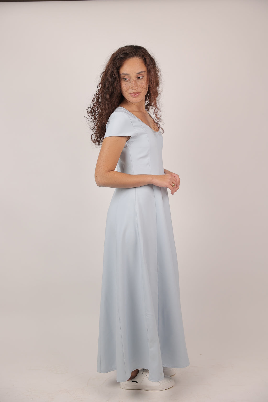 SOFT FLOW MAXI DRESS