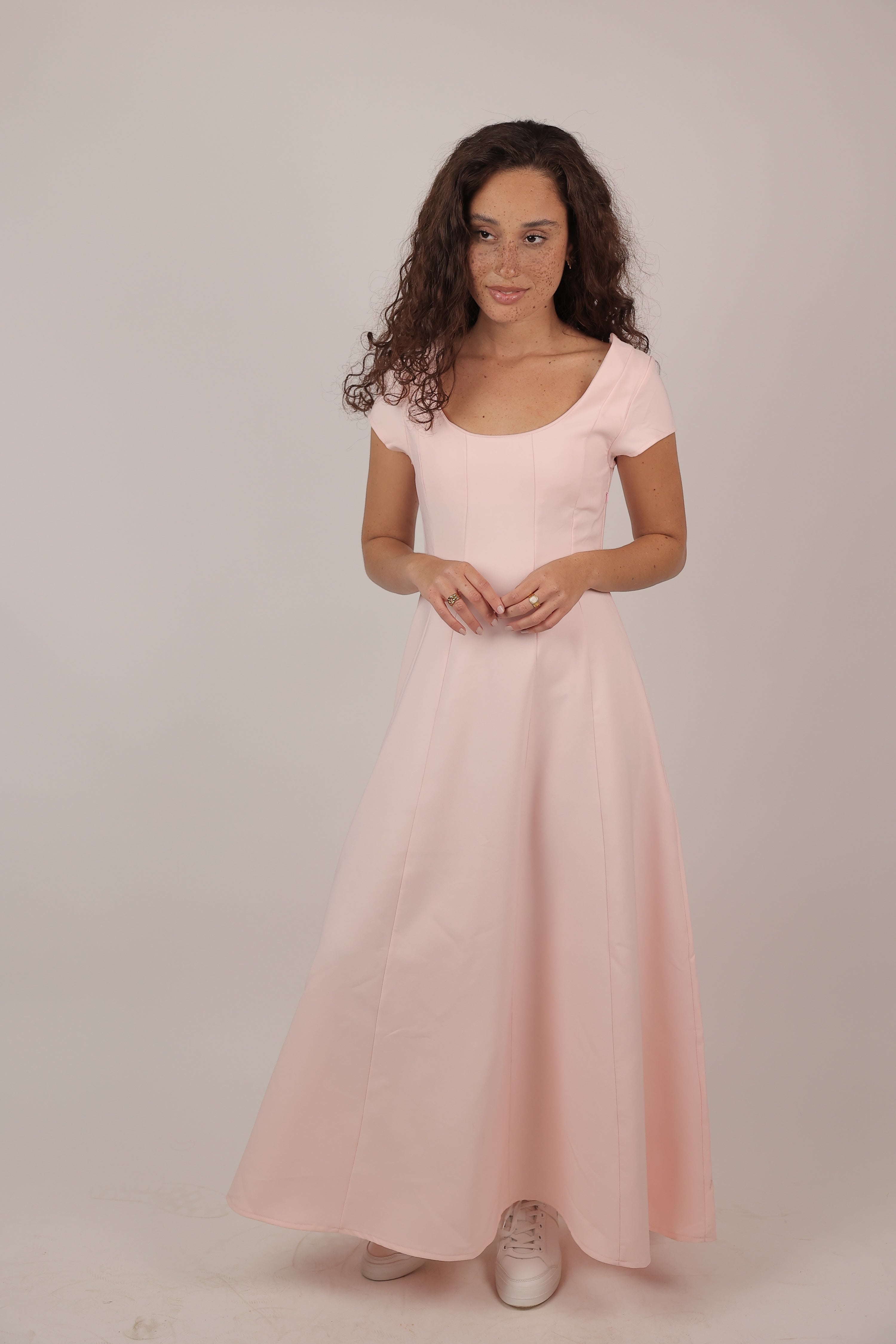 SOFT FLOW MAXI DRESS