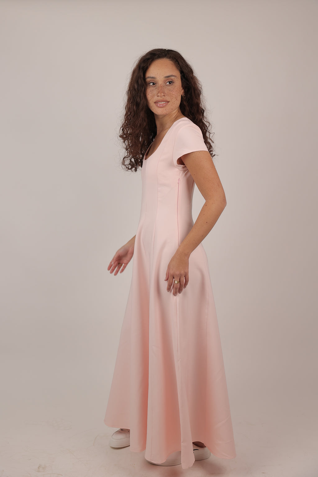 SOFT FLOW MAXI DRESS