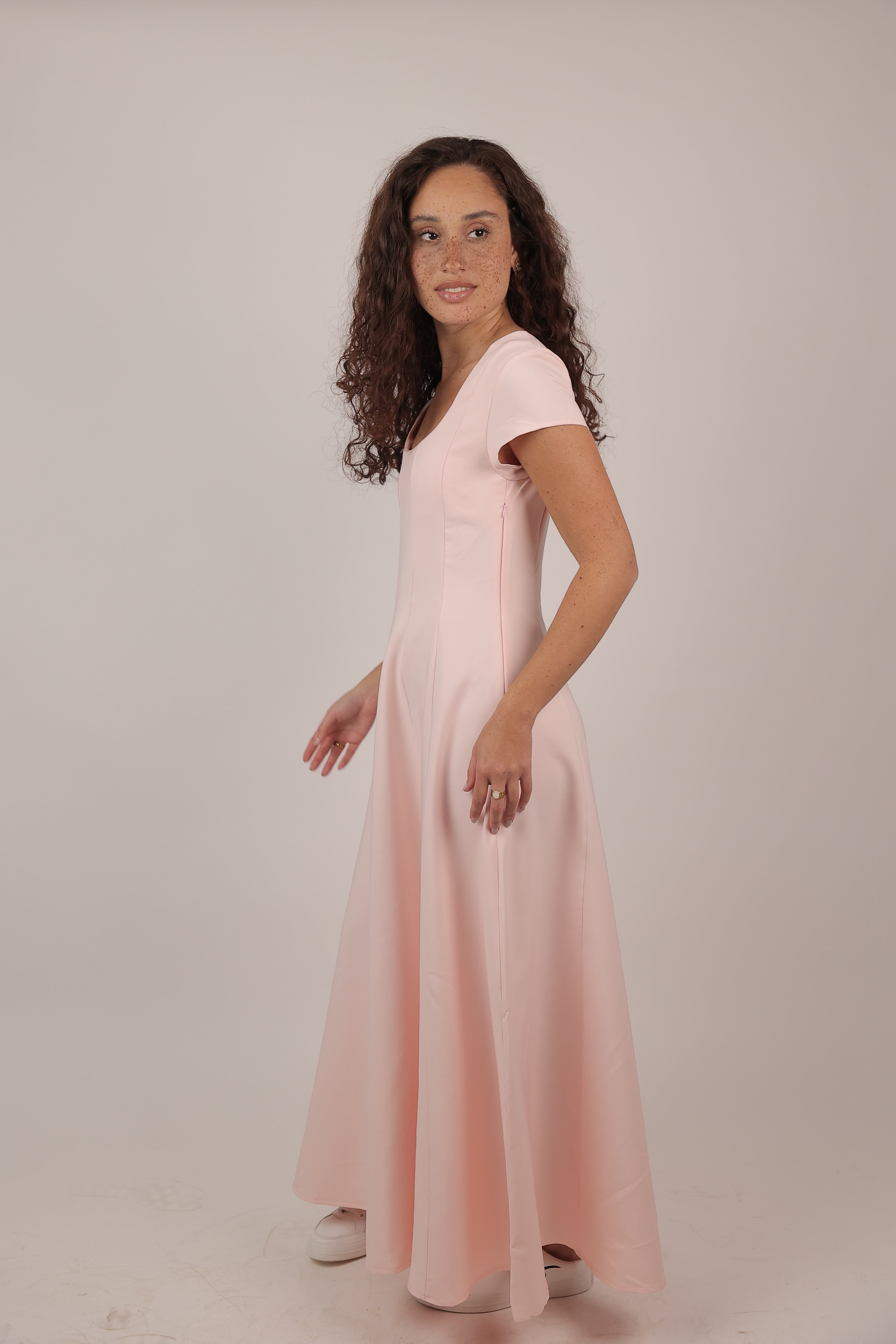 SOFT FLOW MAXI DRESS