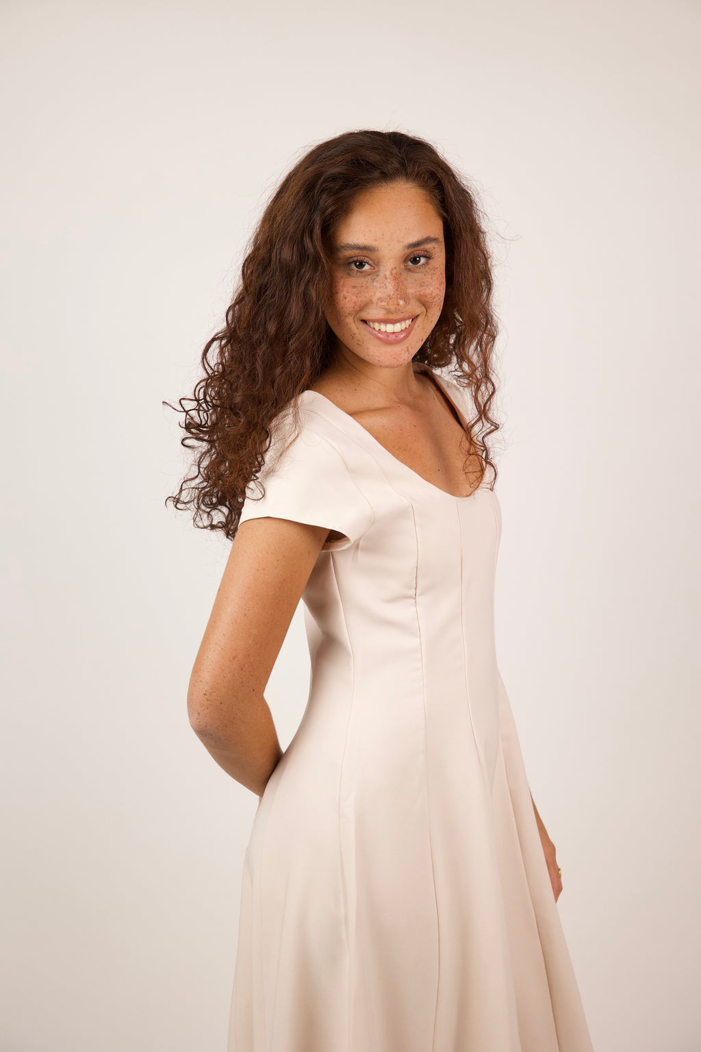 SOFT FLOW MAXI DRESS