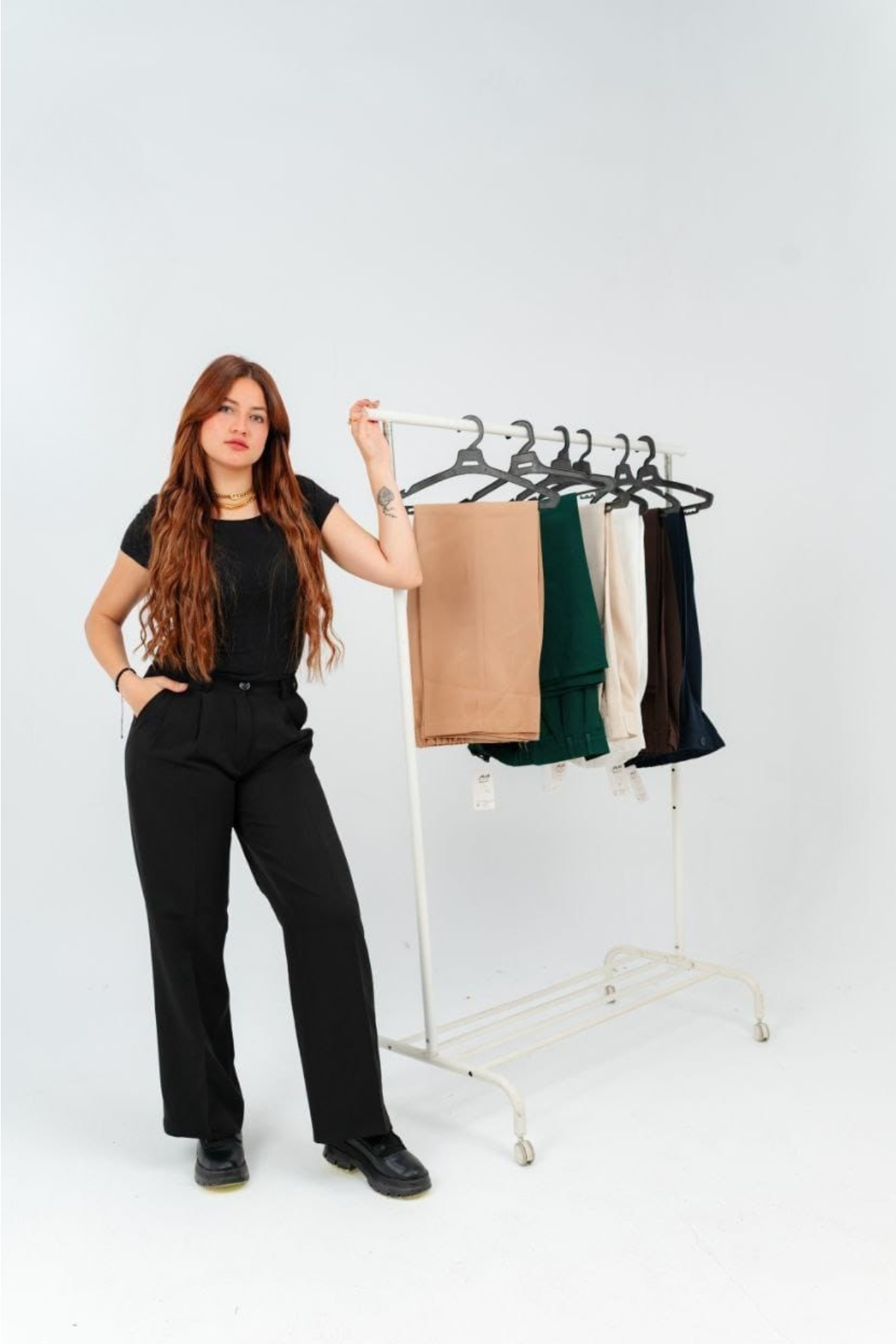 CLASSIC HIGH-WAIST TROUSER