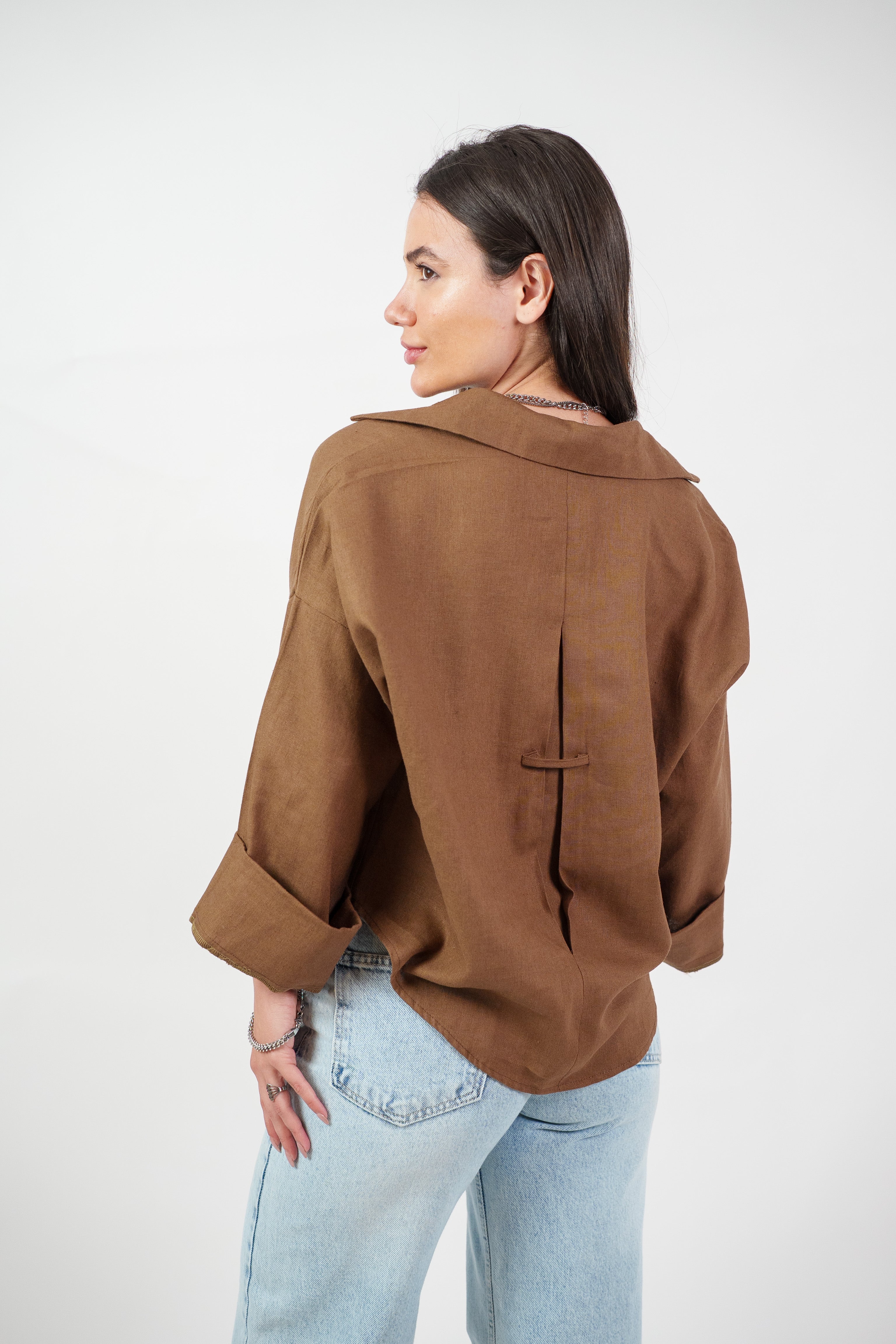 RELAXED BUTTON BLOUSE