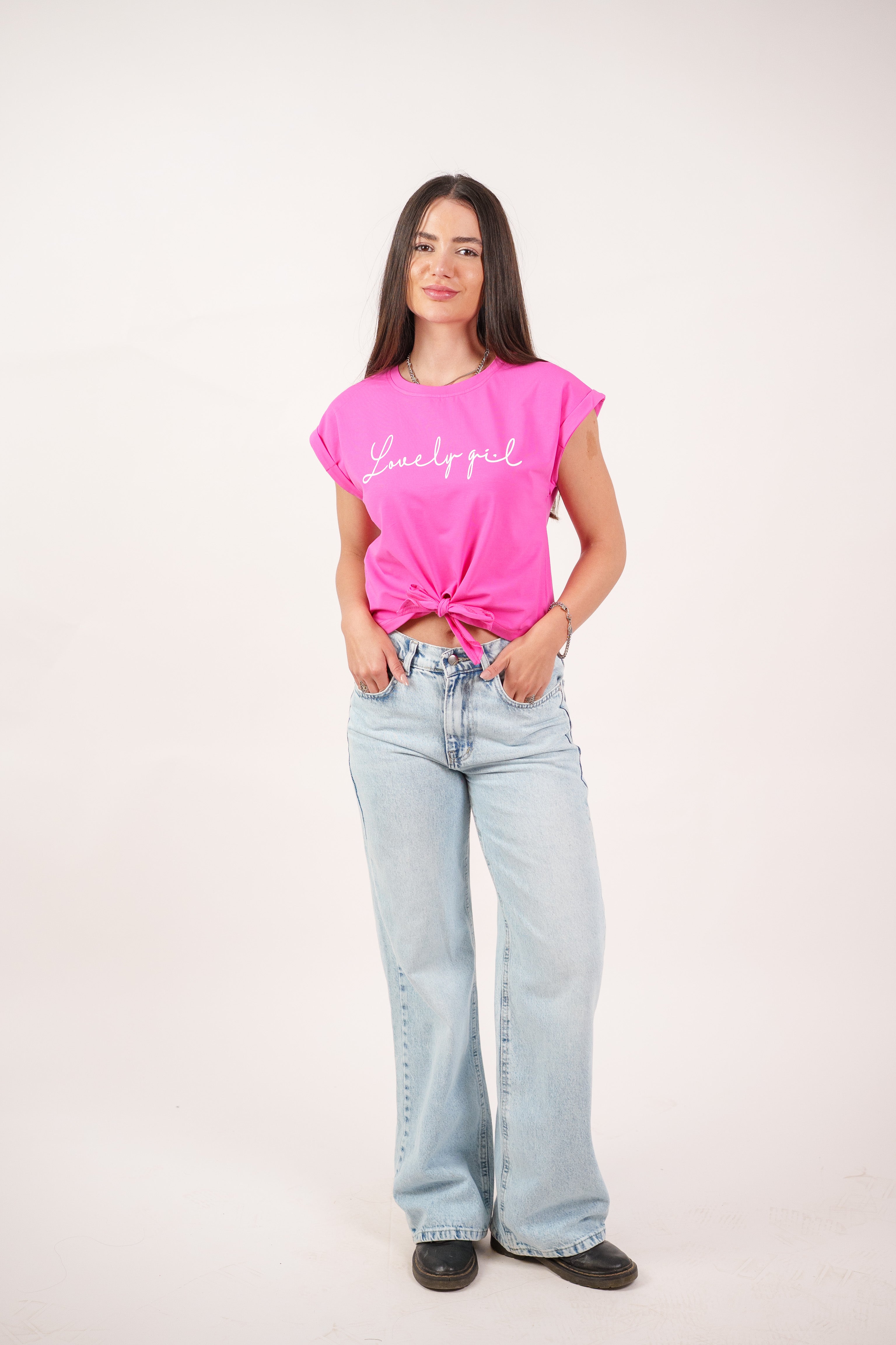 LOVELY GIRL PRINT TEE