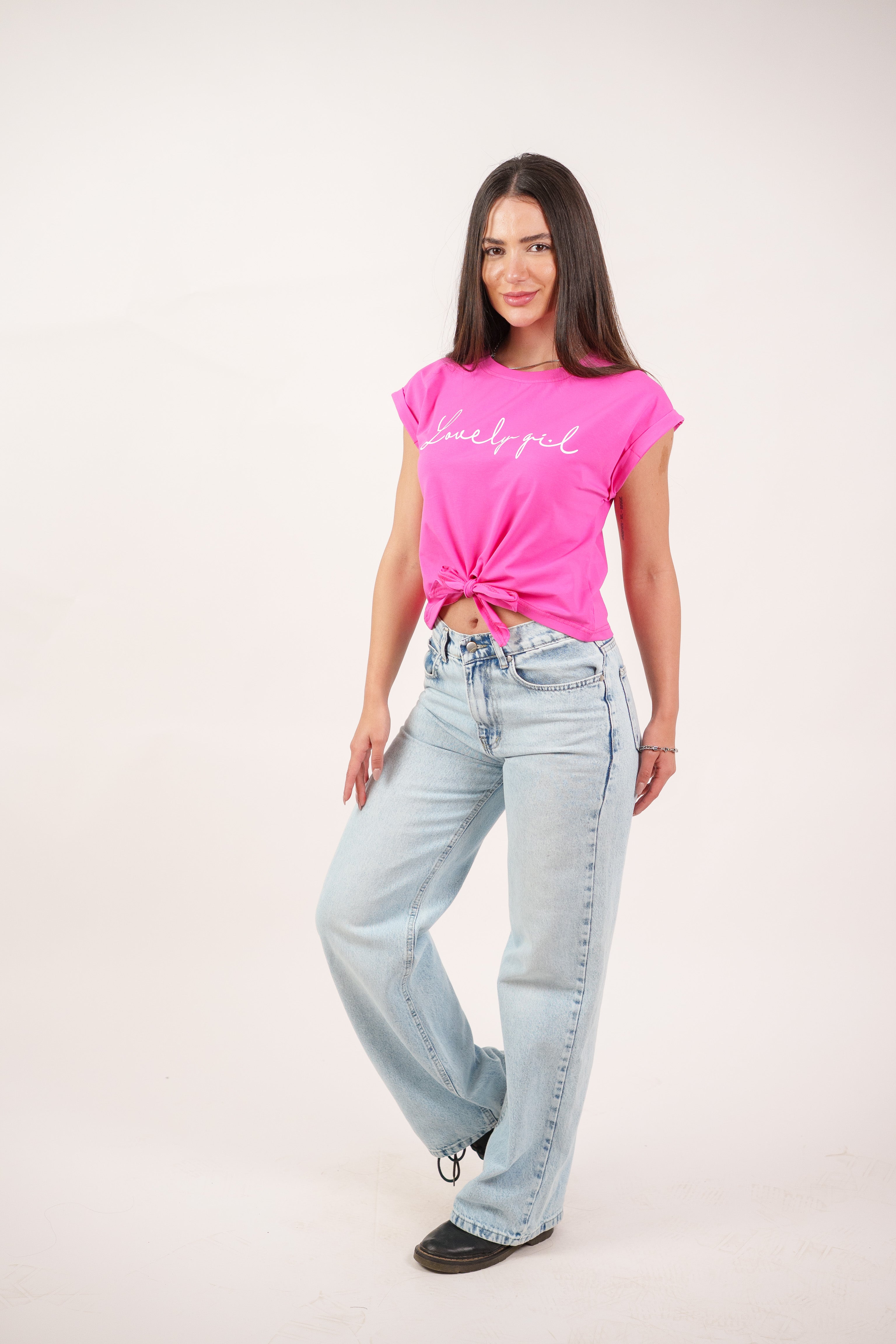 LOVELY GIRL PRINT TEE