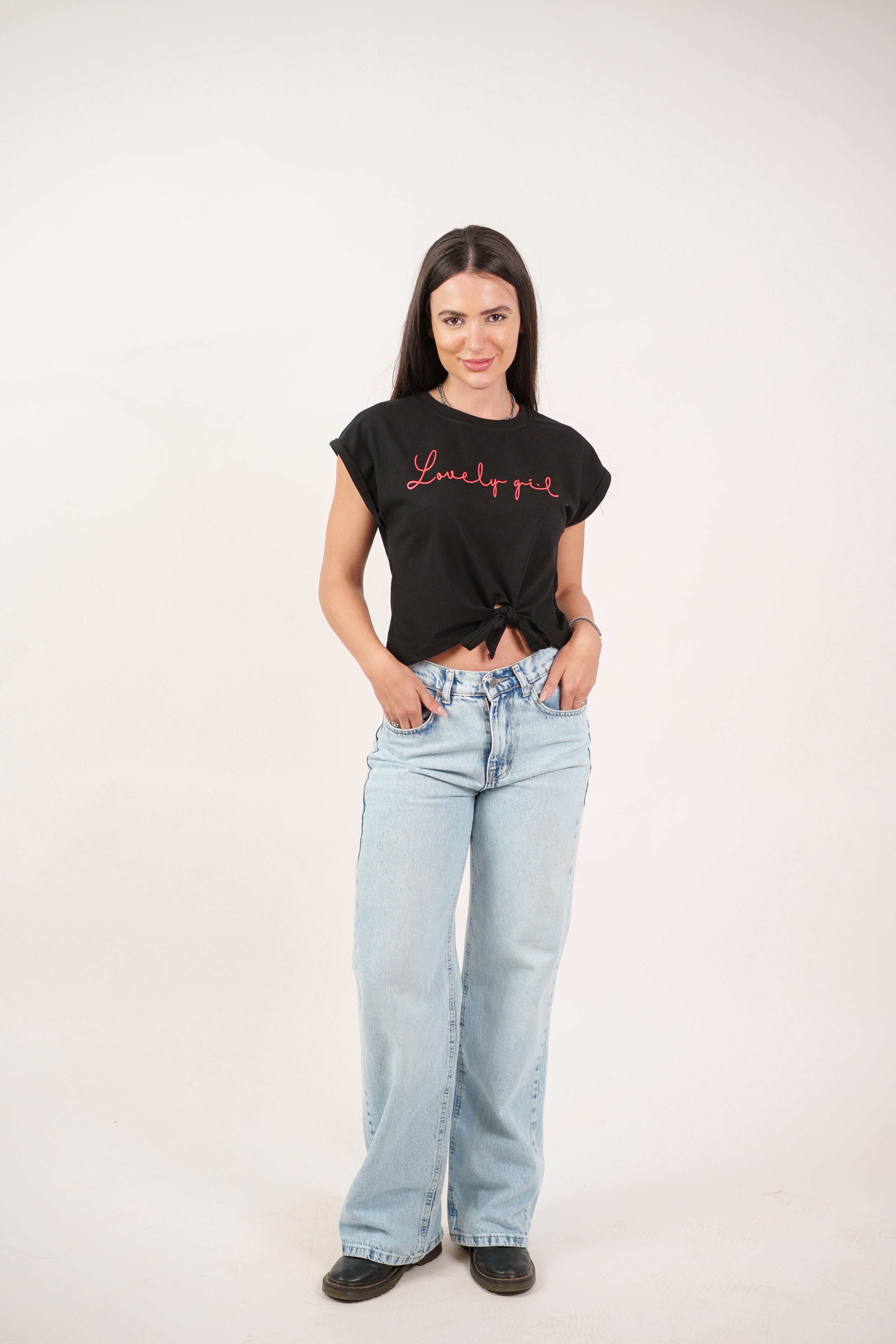 LOVELY GIRL PRINT TEE