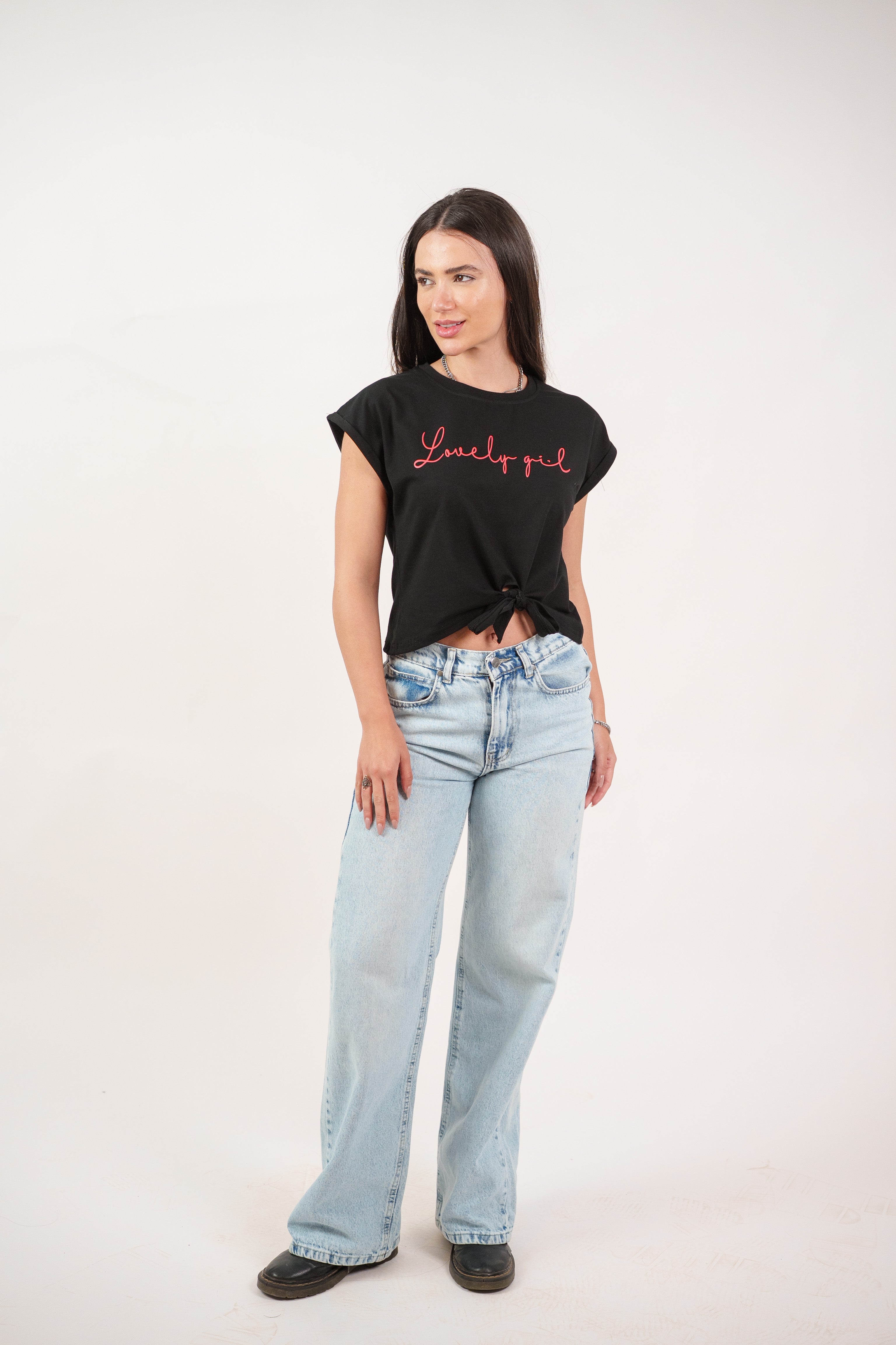 LOVELY GIRL PRINT TEE