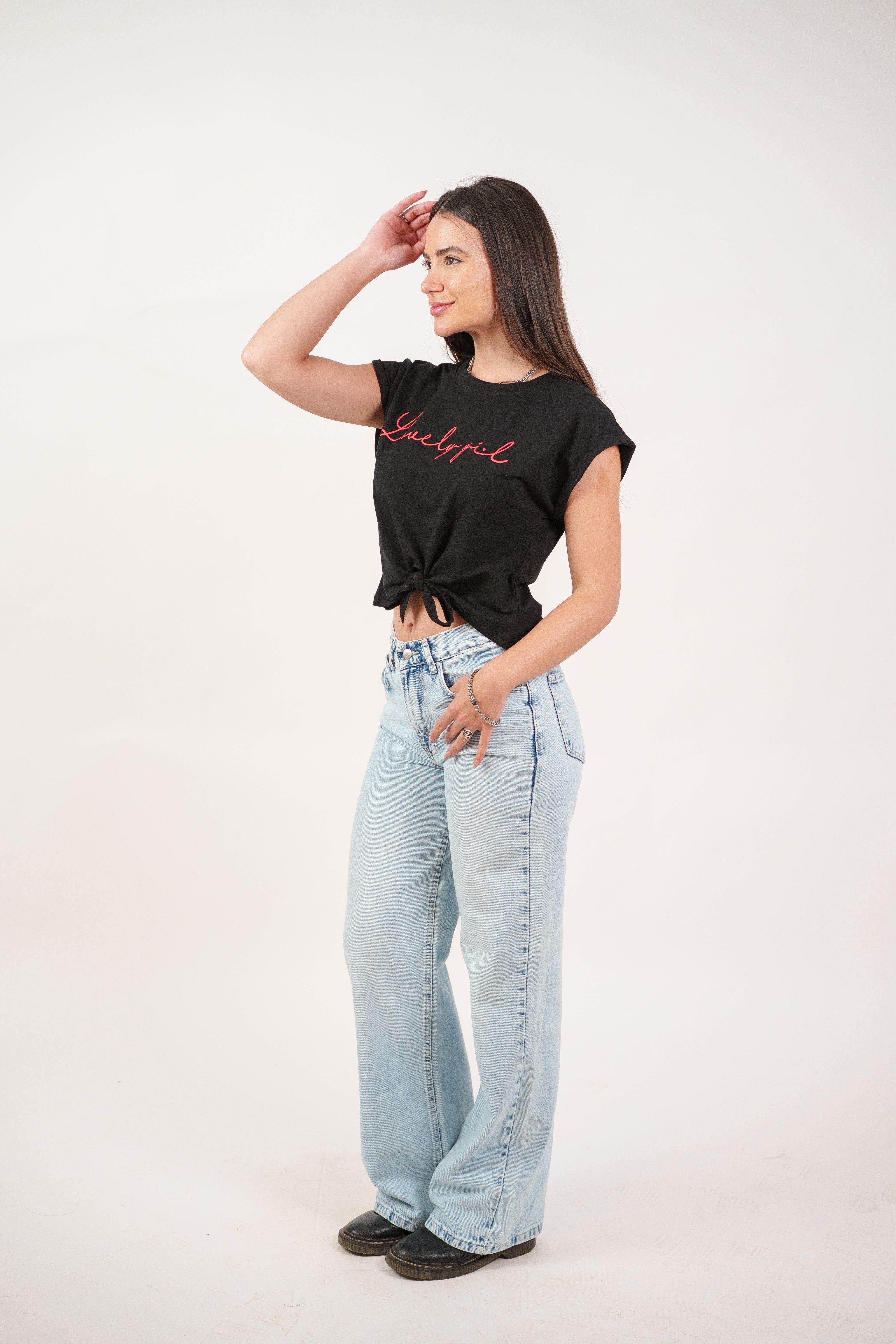 LOVELY GIRL PRINT TEE