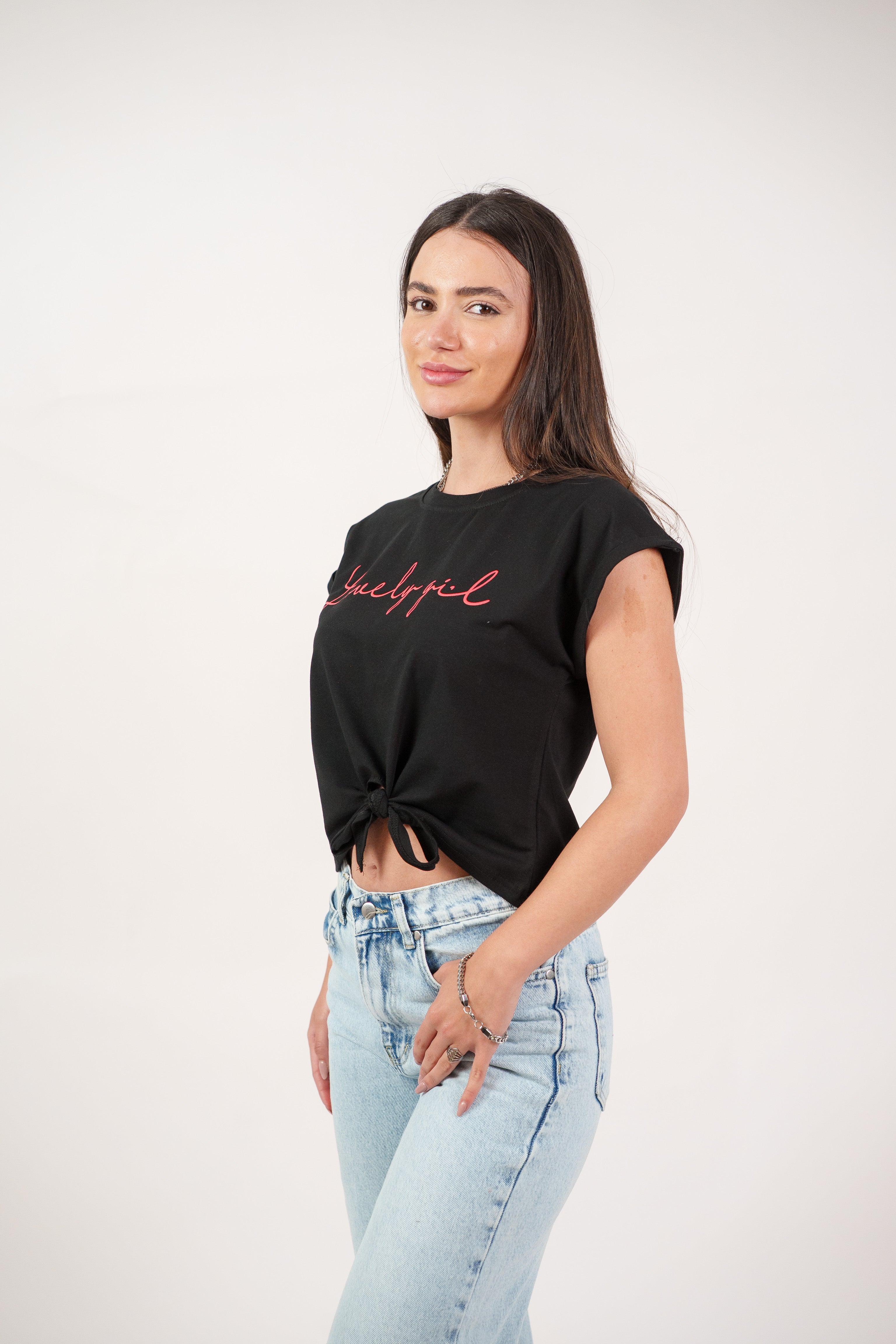 LOVELY GIRL PRINT TEE