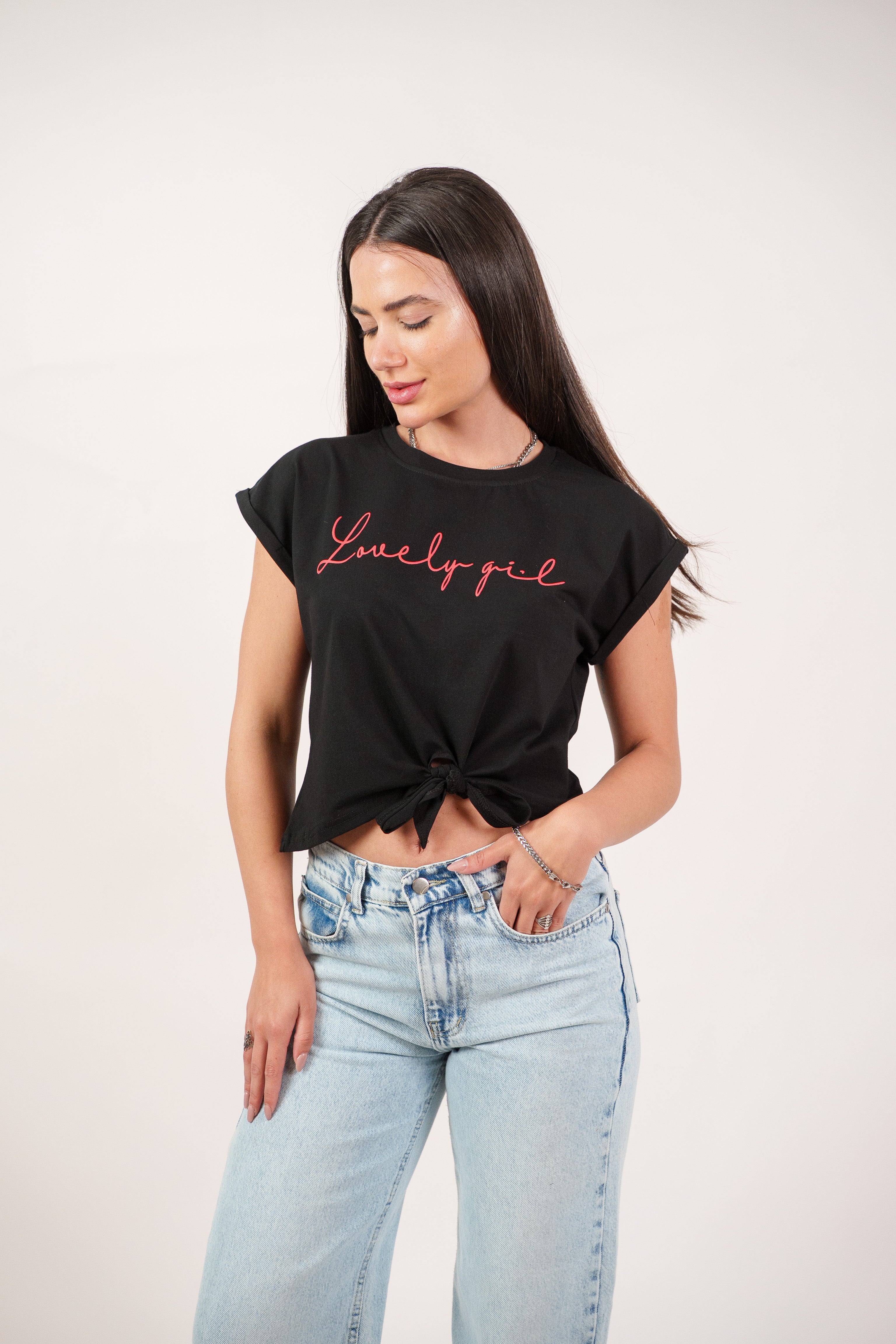 LOVELY GIRL PRINT TEE