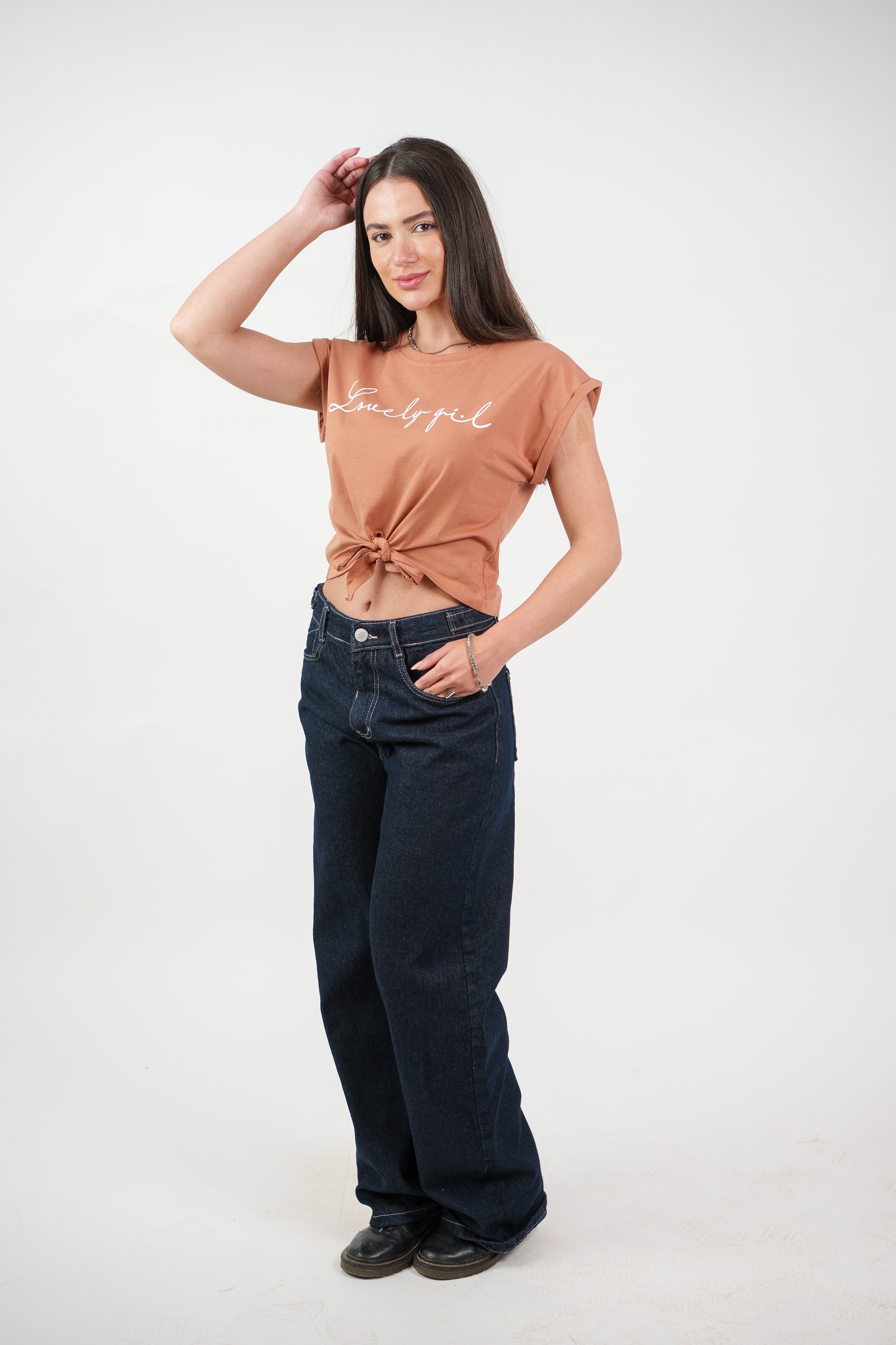 LOVELY GIRL PRINT TEE