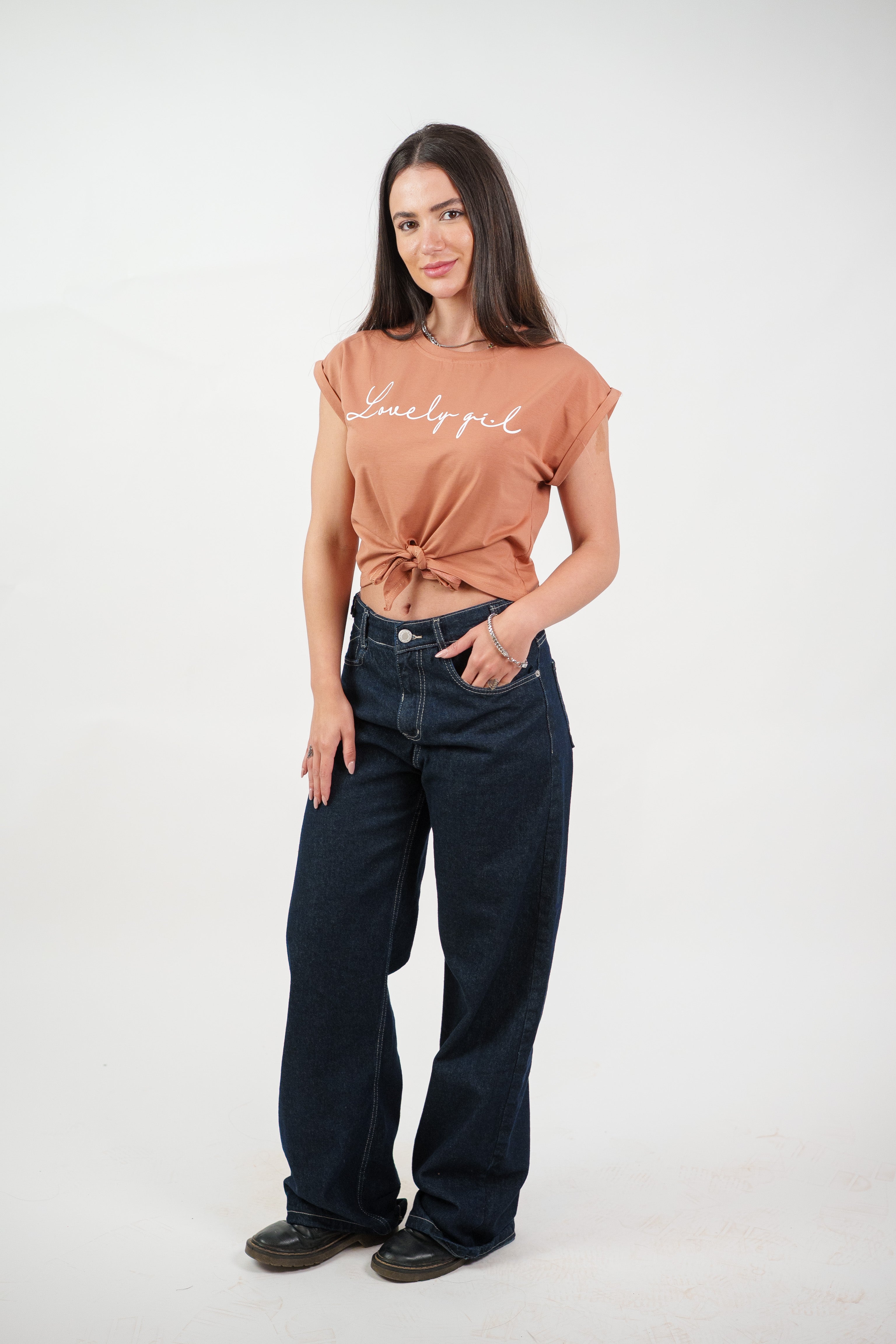 LOVELY GIRL PRINT TEE