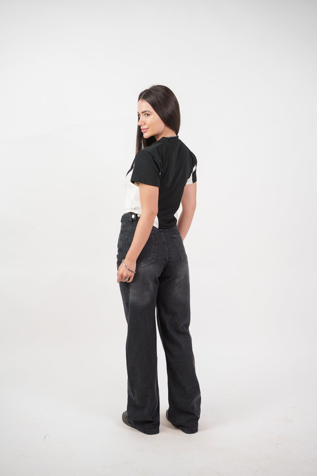 SPORT QUARTER ZIP TEE