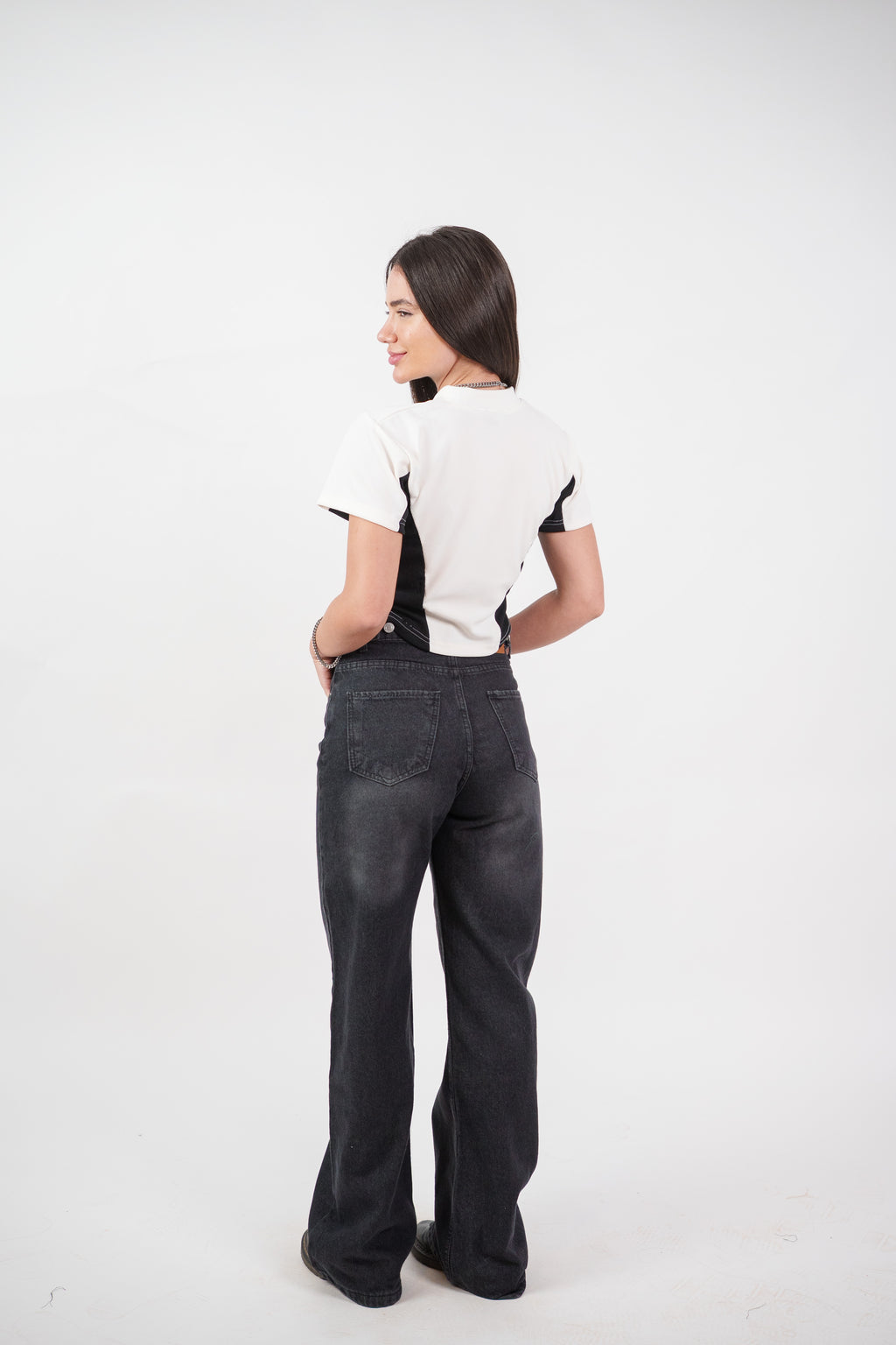 SPORT QUARTER ZIP TEE