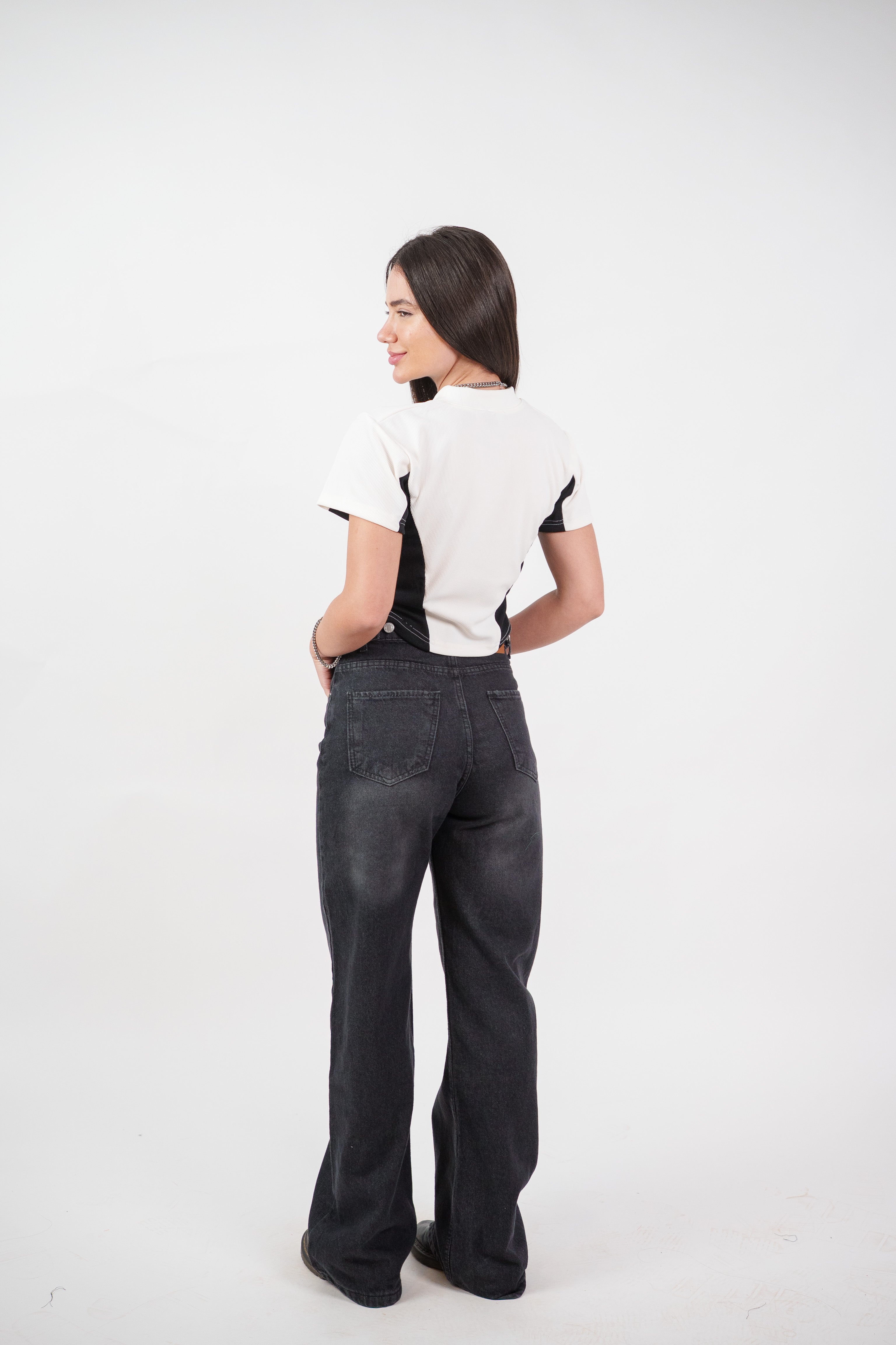 SPORT QUARTER ZIP TEE