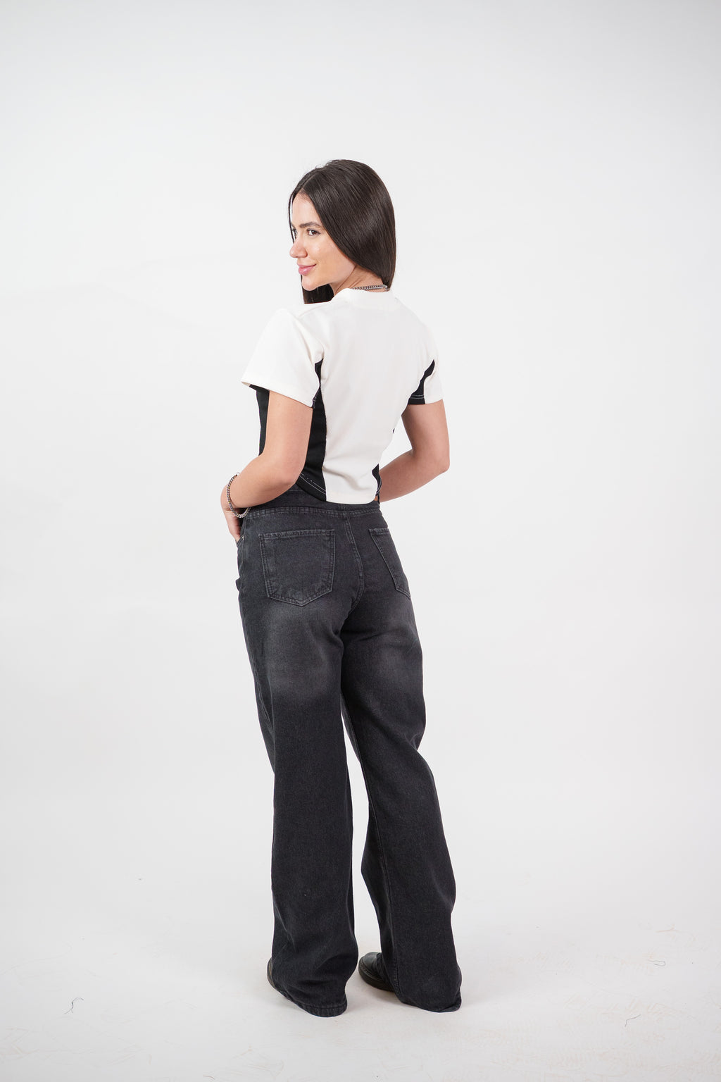 SPORT QUARTER ZIP TEE