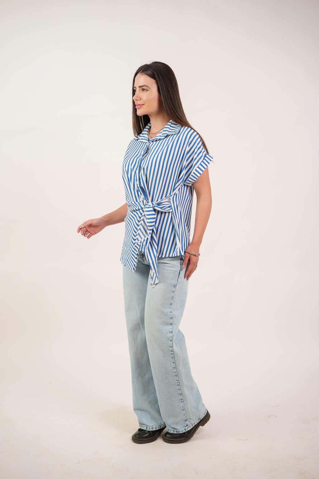 STRIPED SIDE TIE BLOUSE