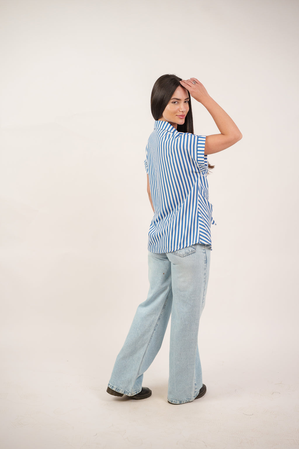 STRIPED SIDE TIE BLOUSE