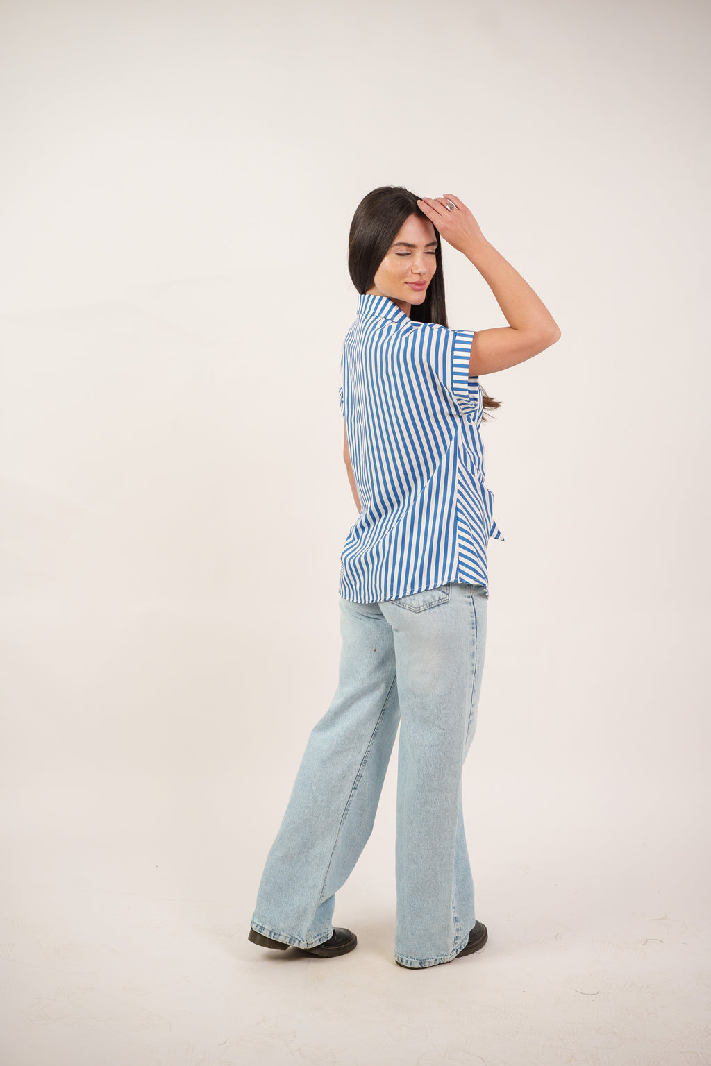 STRIPED SIDE TIE BLOUSE