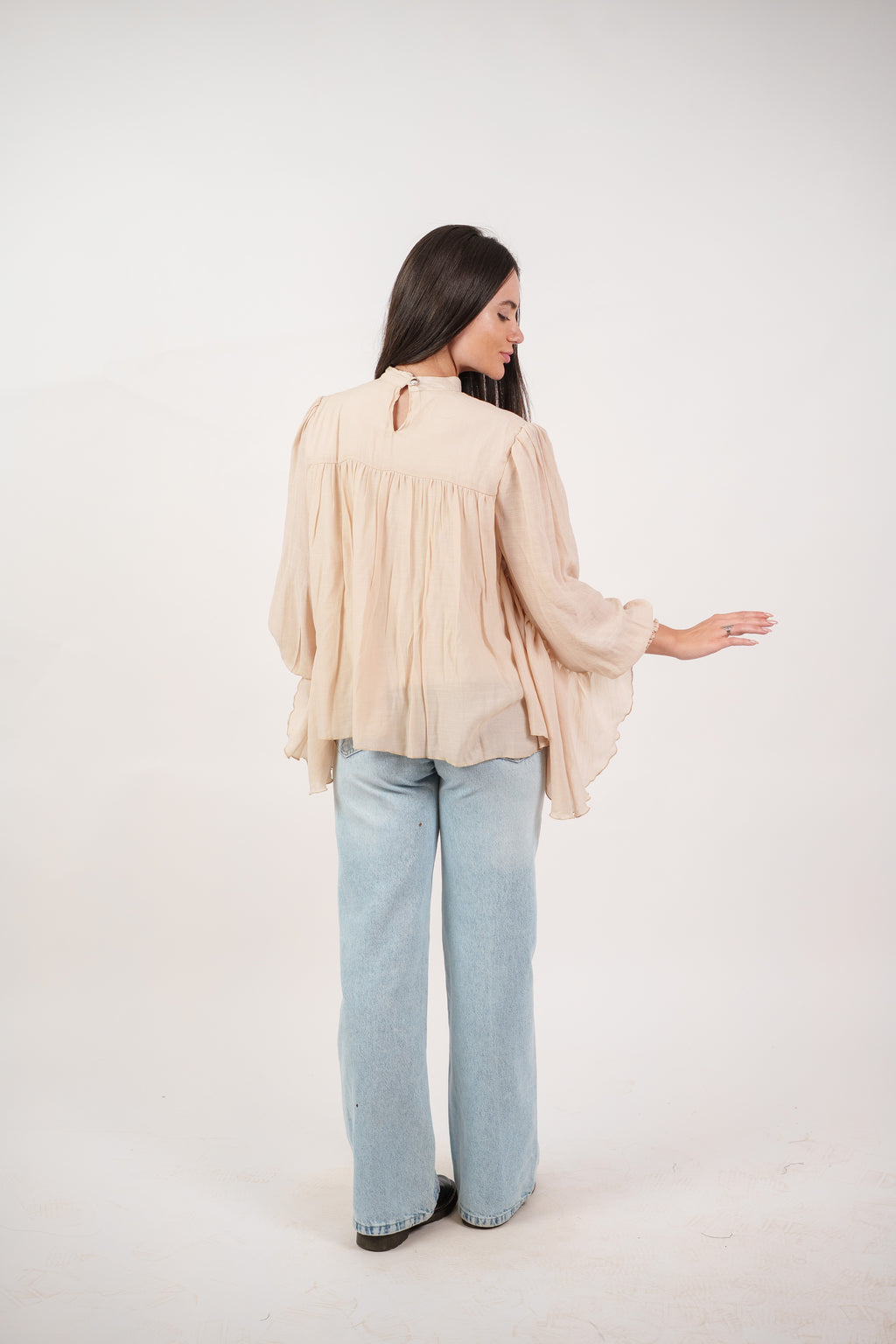 FLOWY SHEER BELL SLEEVE BLOUSE