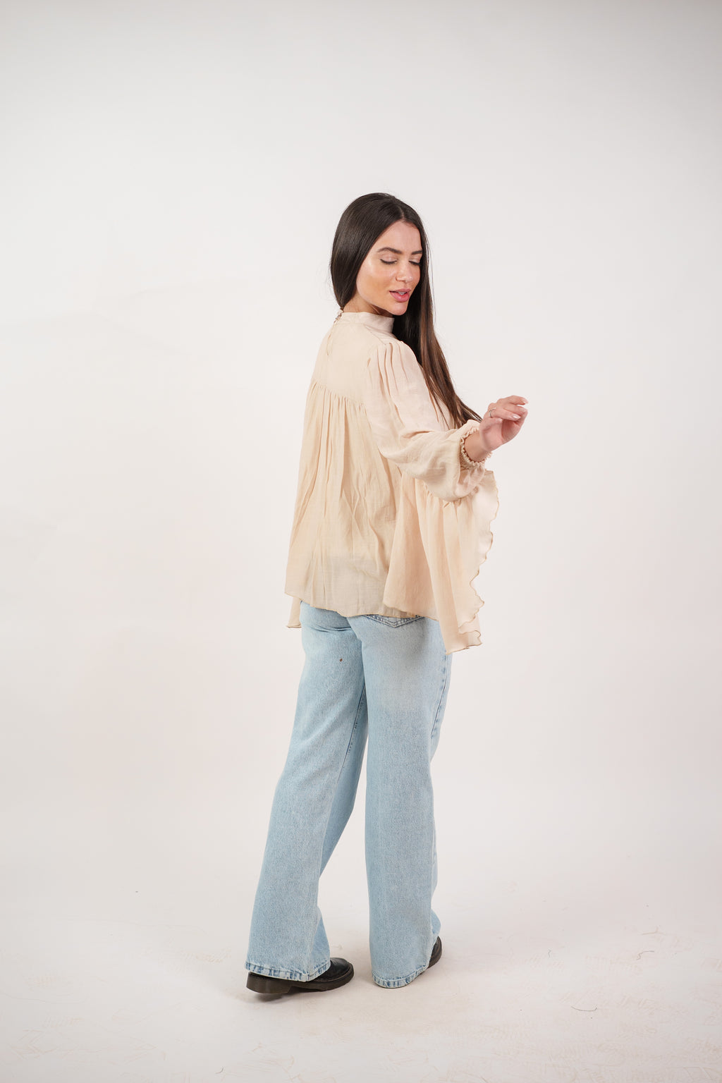 FLOWY SHEER BELL SLEEVE BLOUSE