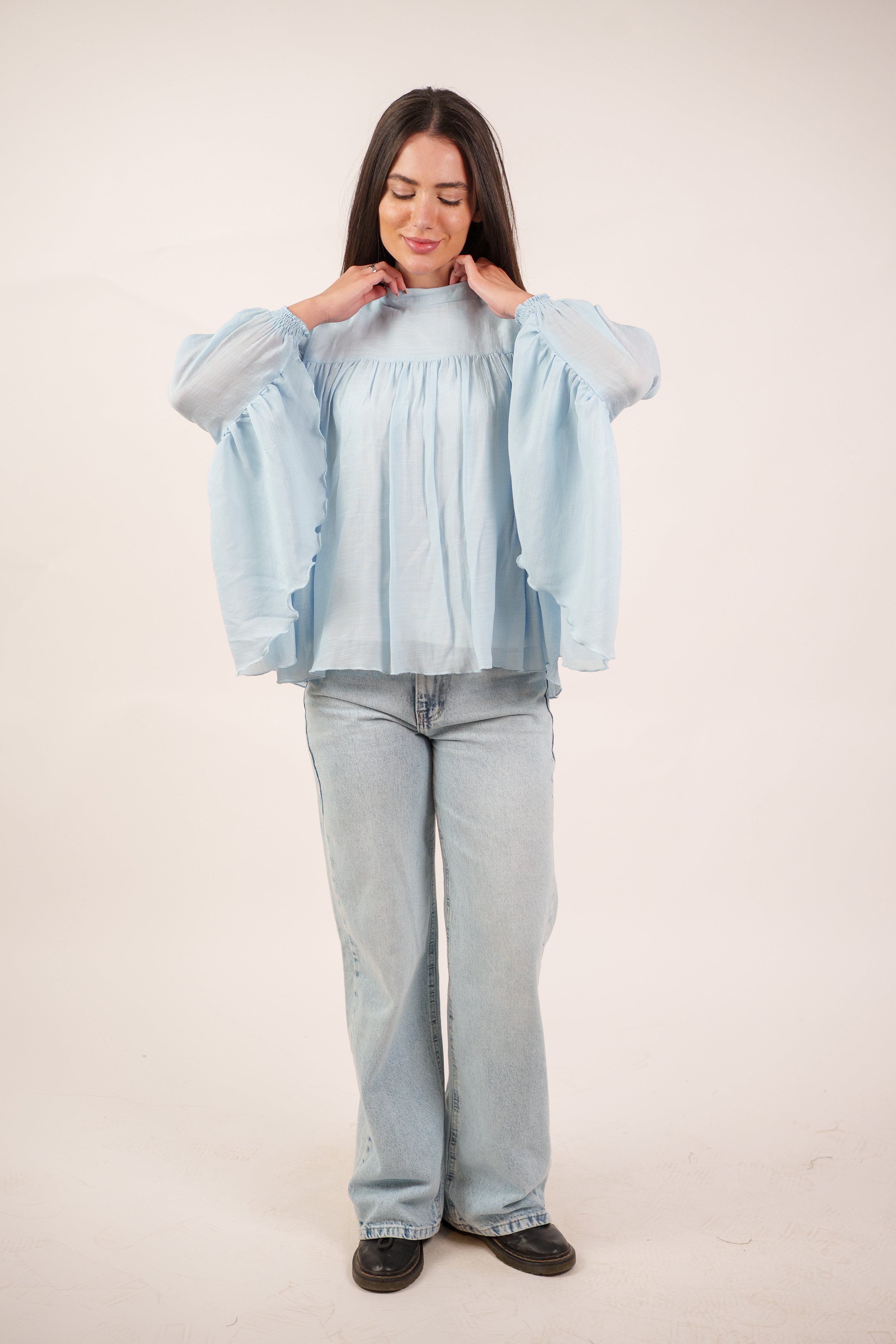 FLOWY SHEER BELL SLEEVE BLOUSE