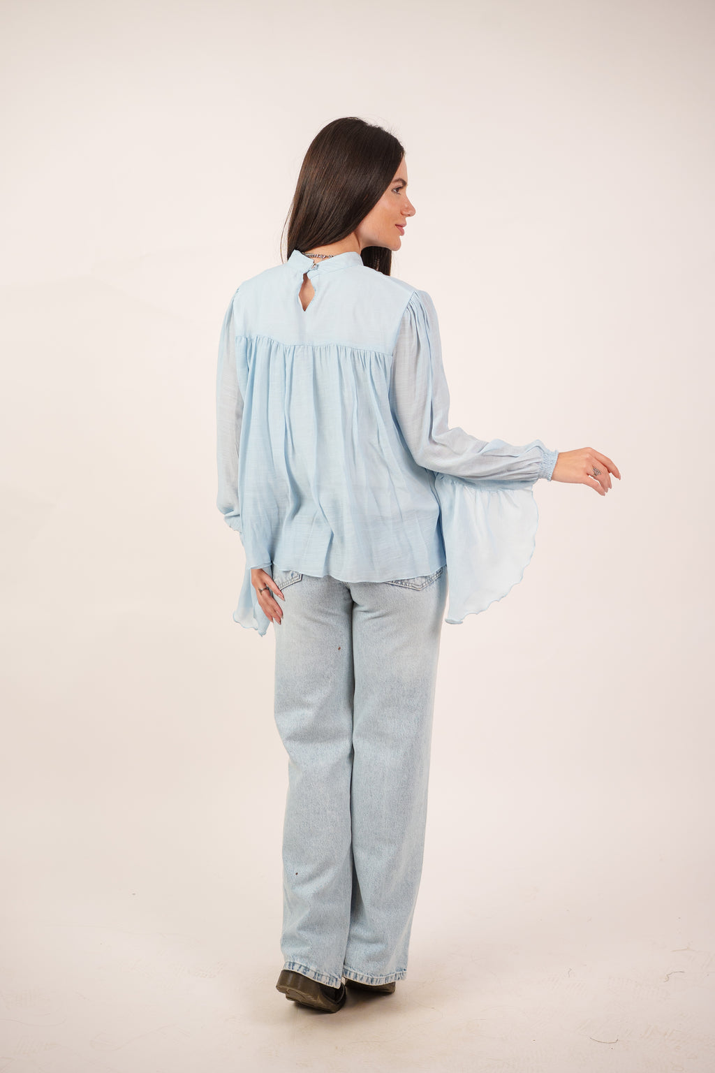 FLOWY SHEER BELL SLEEVE BLOUSE