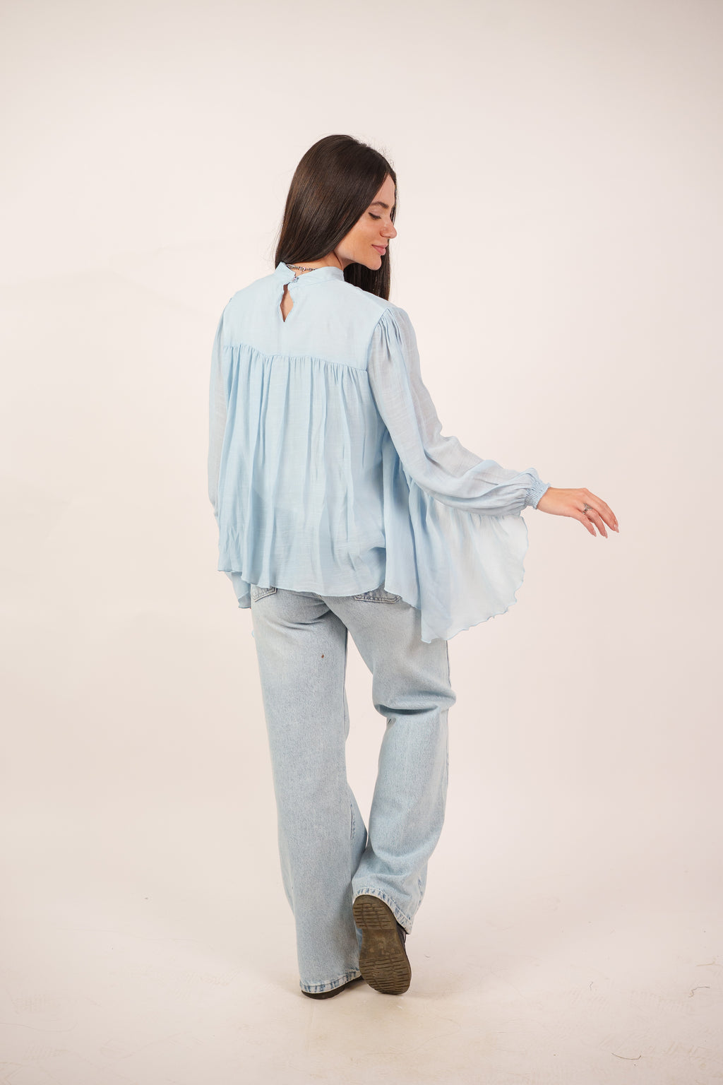 FLOWY SHEER BELL SLEEVE BLOUSE