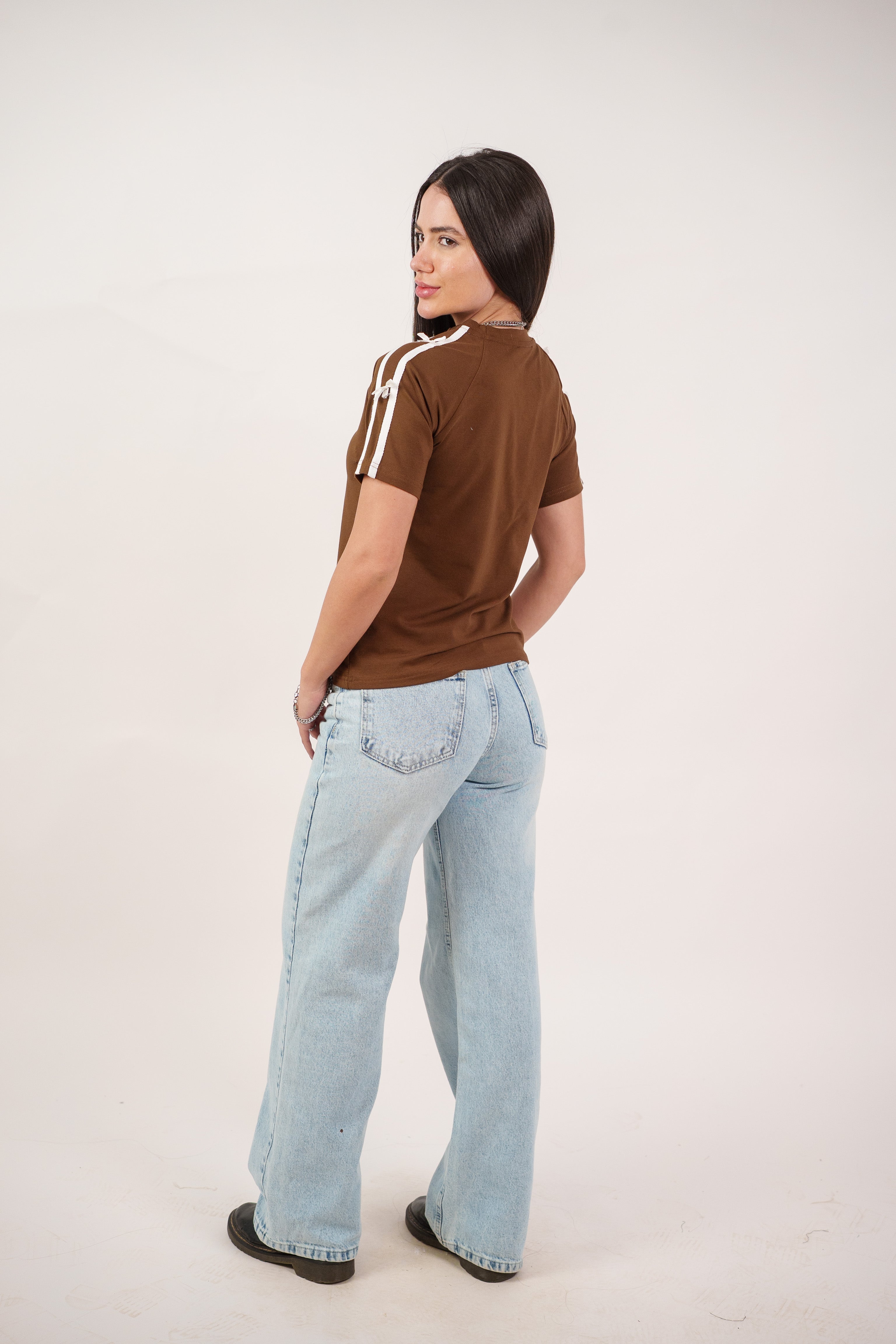 MINIMAL LOGO BASIC TEE