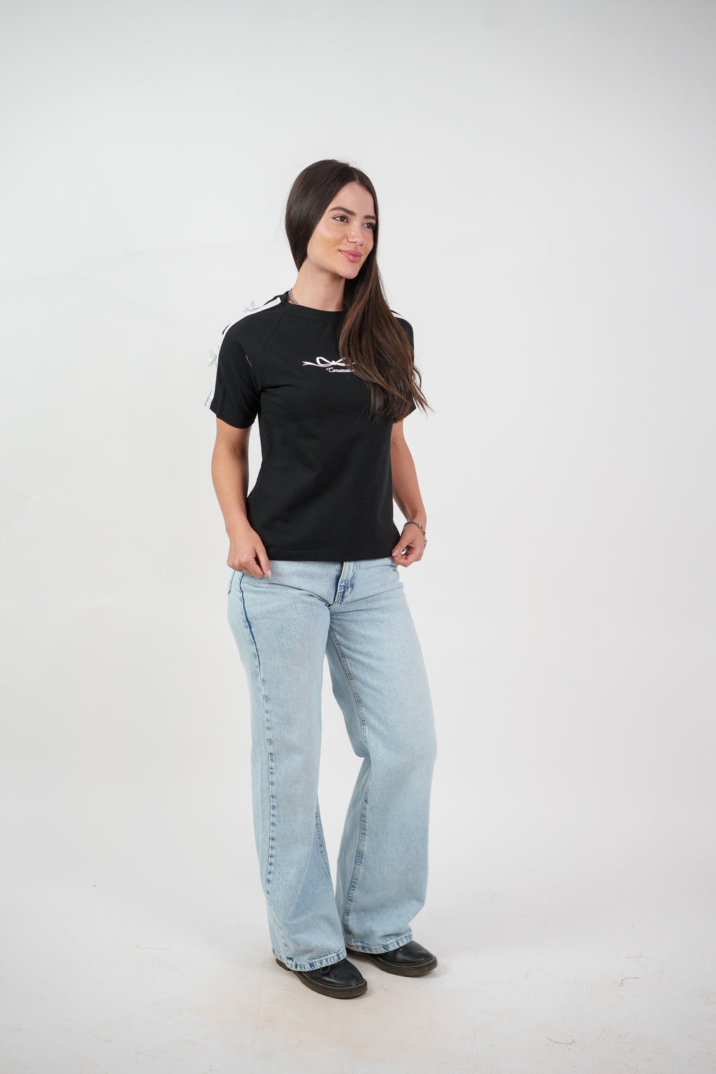 MINIMAL LOGO BASIC TEE