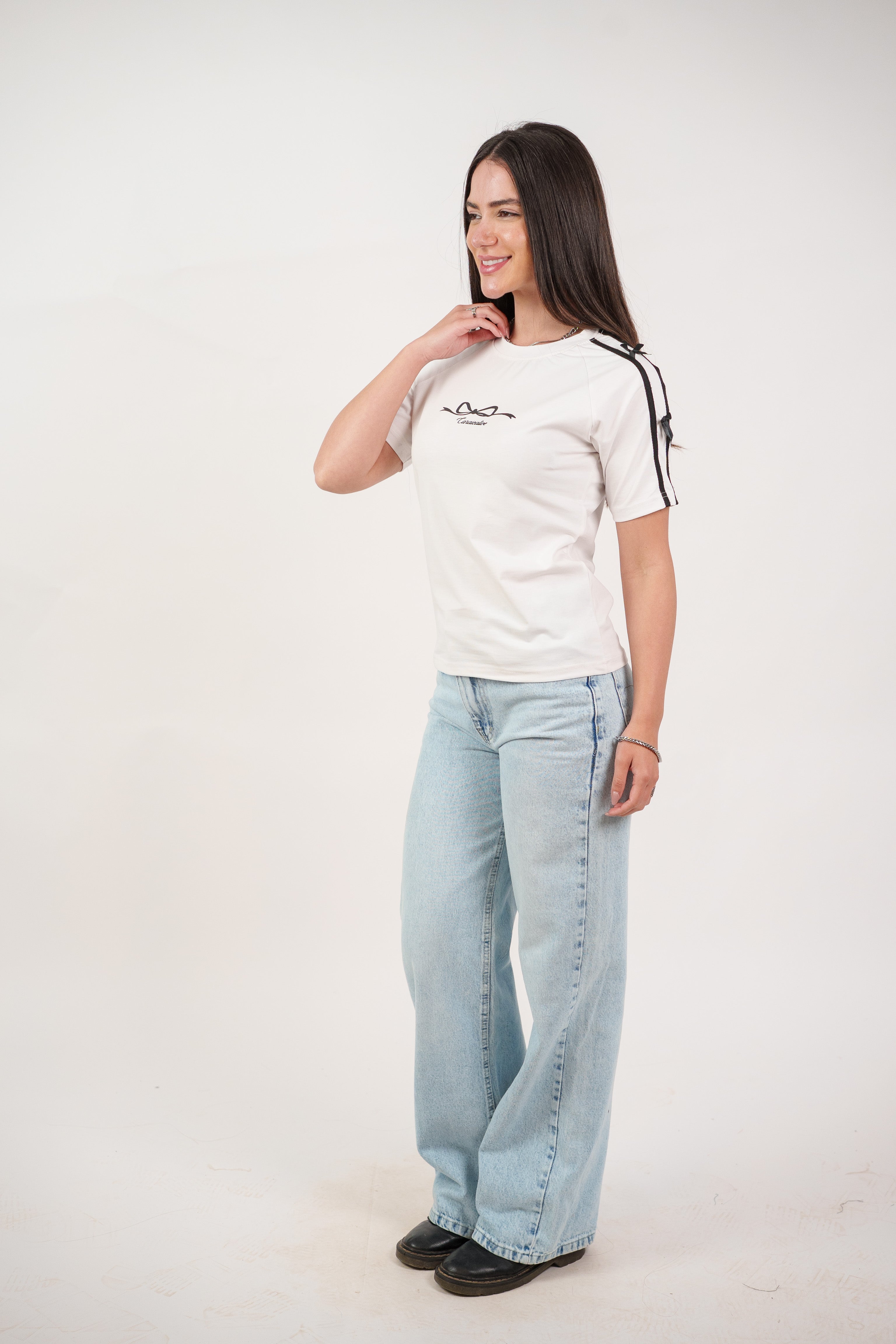 MINIMAL LOGO BASIC TEE