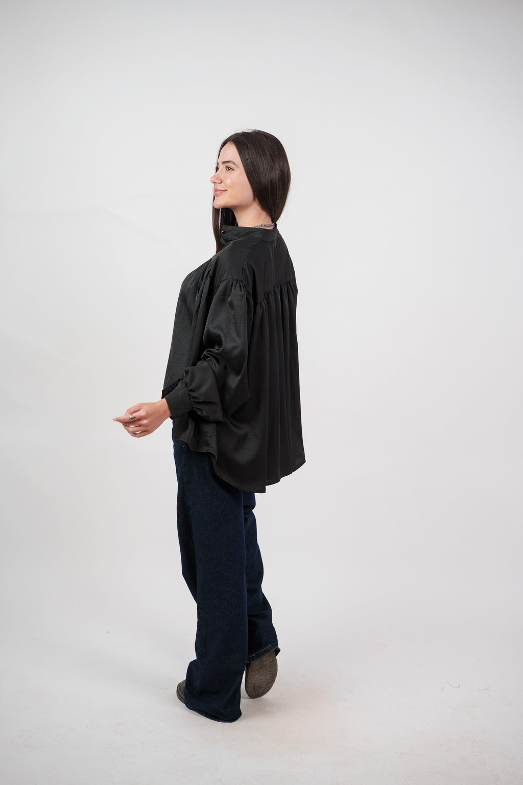 SATIN BALLOON SLEEVE BLOUSE