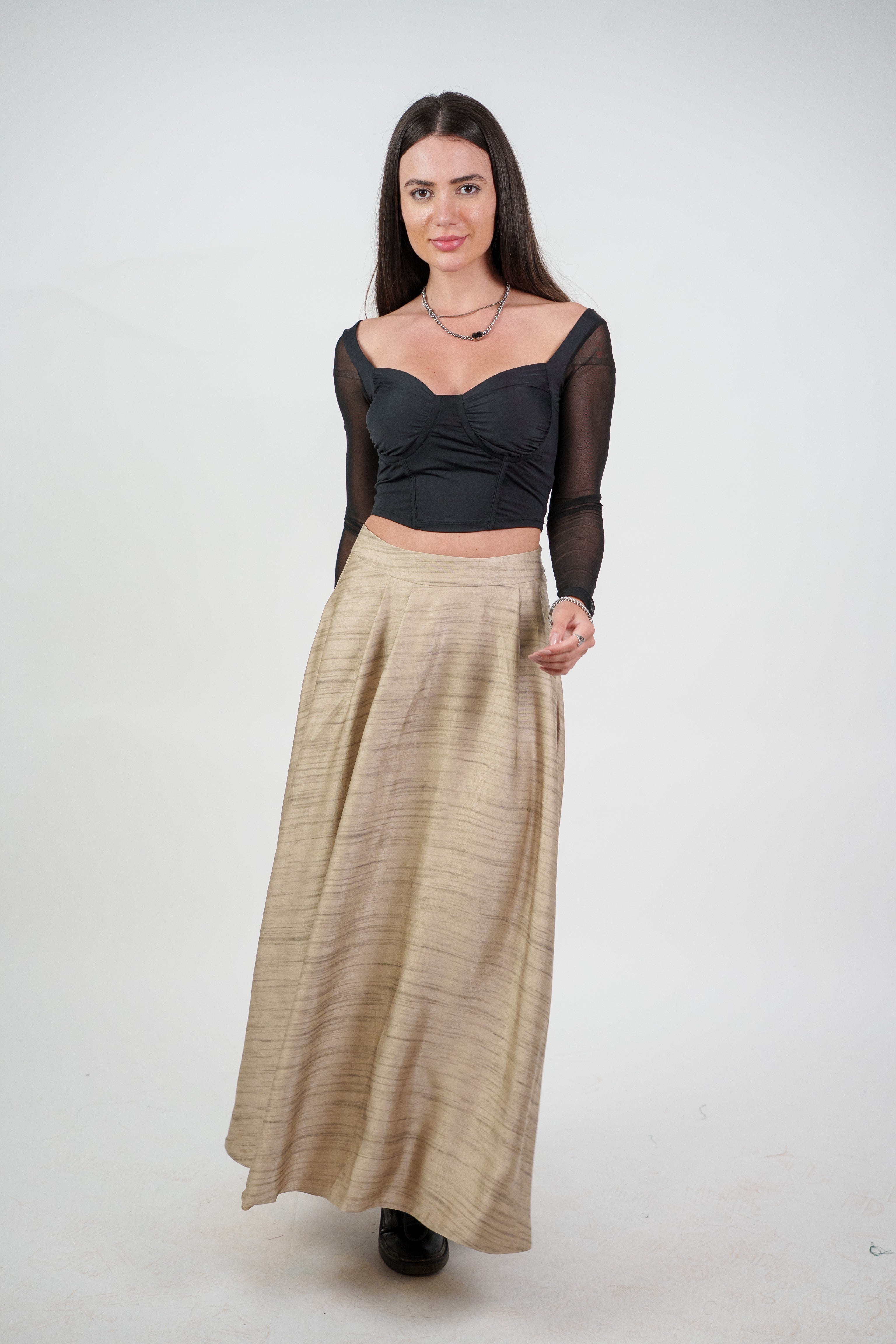 FLOWY TEXTURED MAXI SKIRT