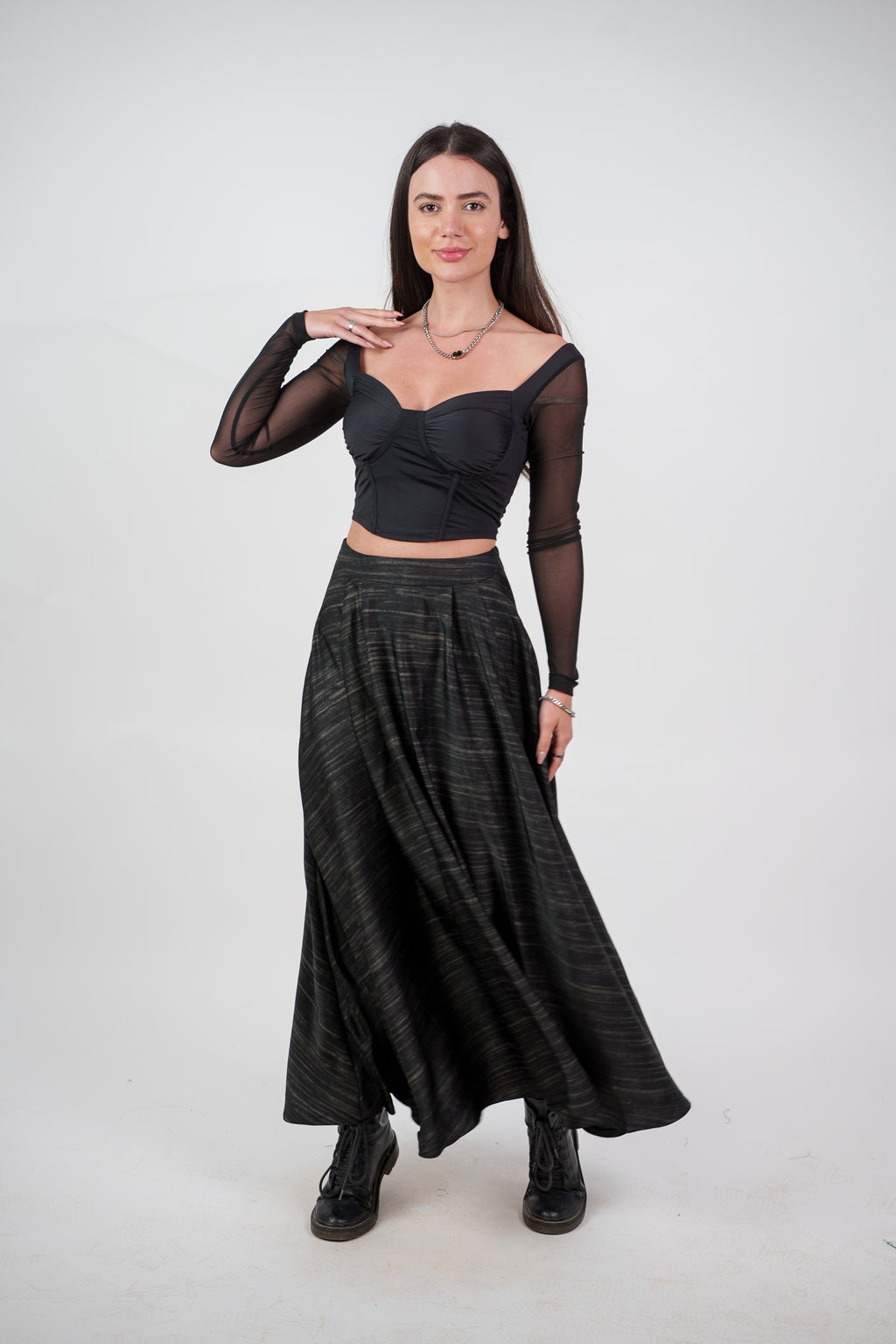 FLOWY TEXTURED MAXI SKIRT