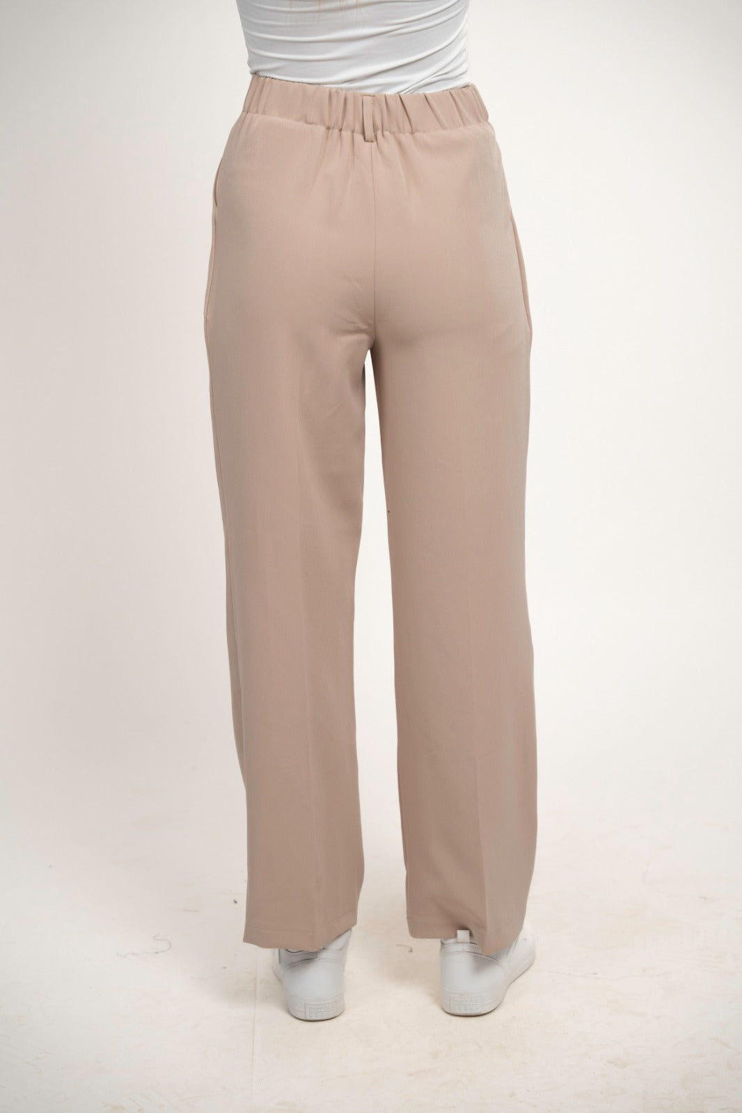 CLASSIC HIGH-WAIST TROUSER
