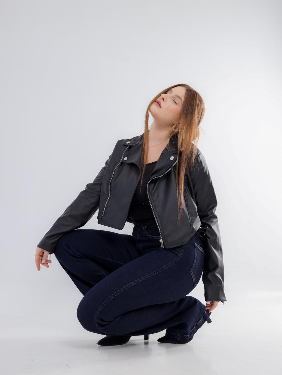 CLASSIC LEATHER JACKET