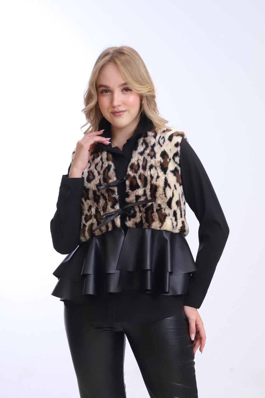 TIGER FUR SLEEVELESS JACKET
