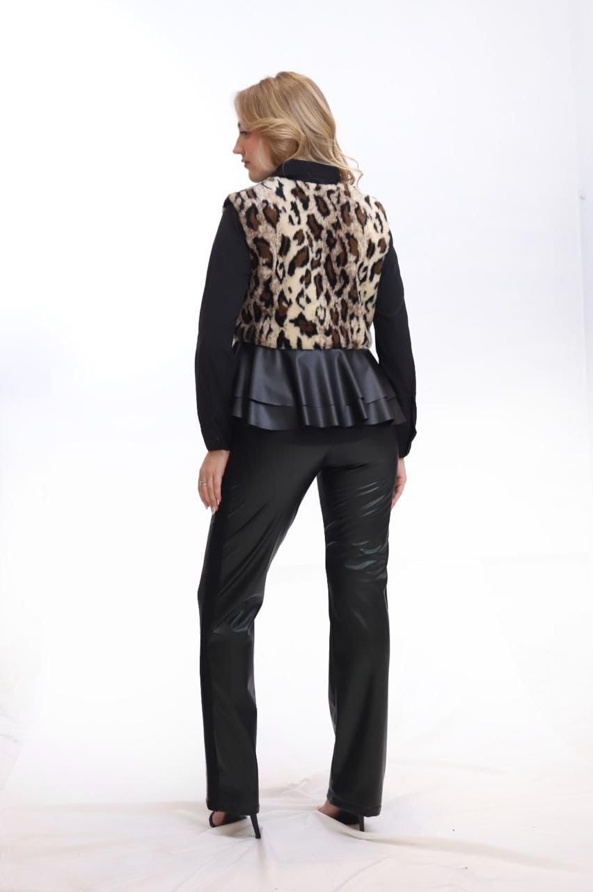 TIGER FUR SLEEVELESS JACKET