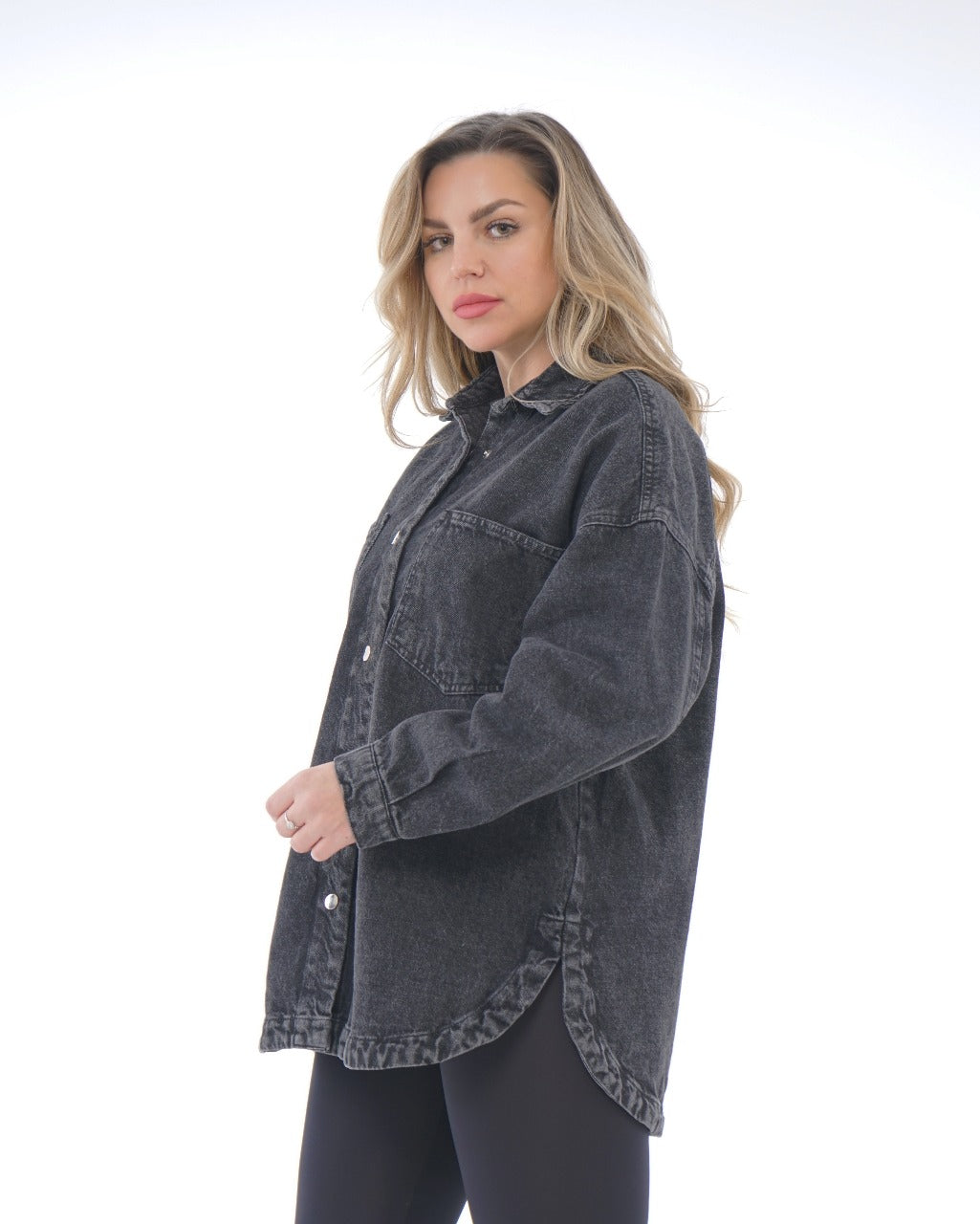 OVERSIZED DENIM JACKET