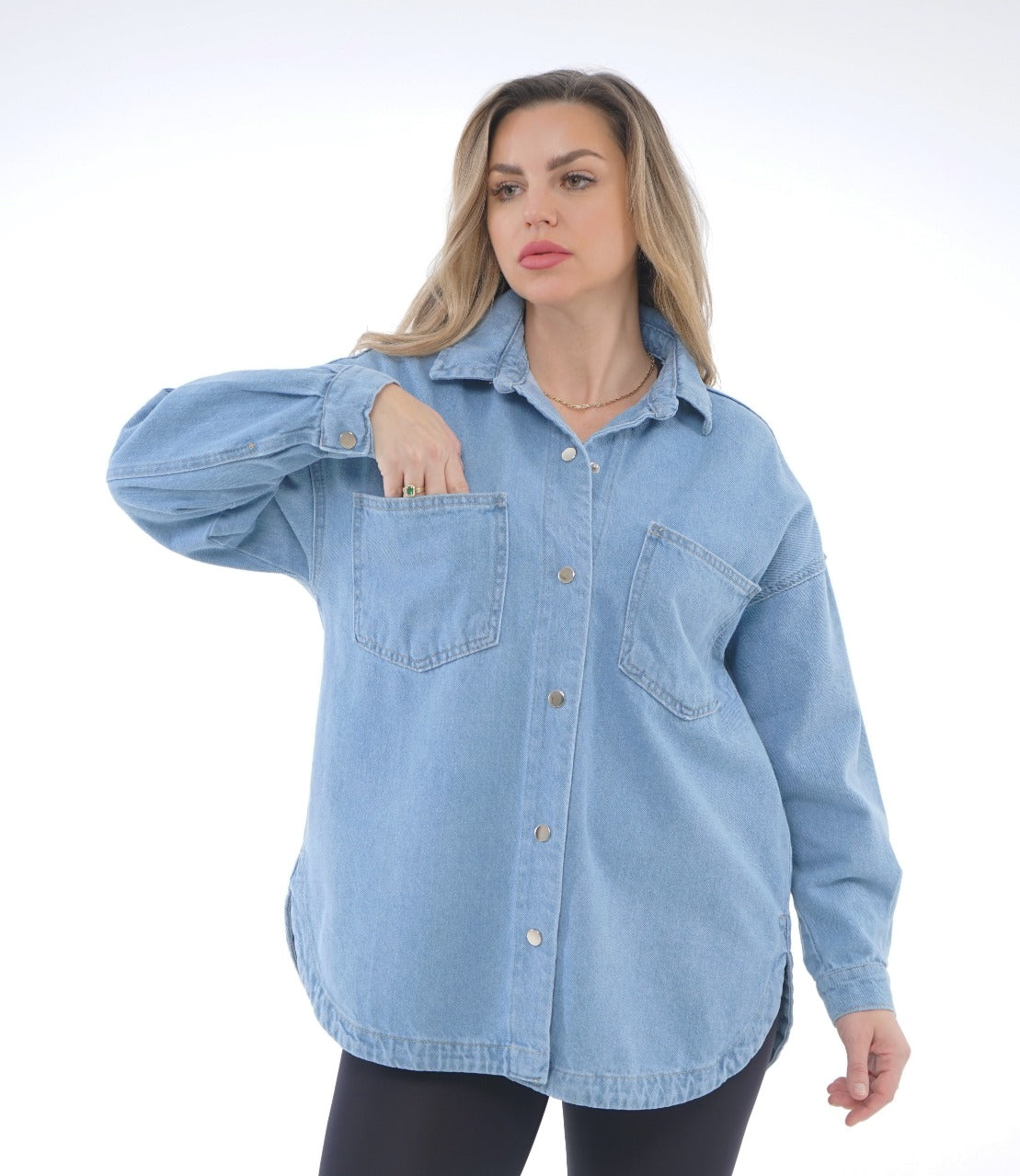 OVERSIZED DENIM JACKET