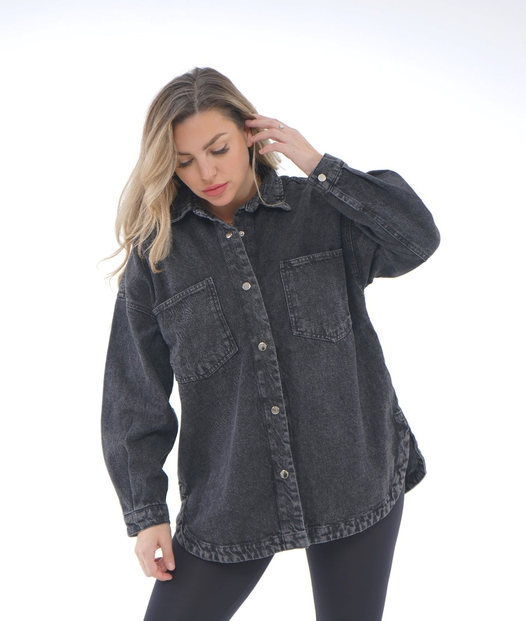 OVERSIZED DENIM JACKET