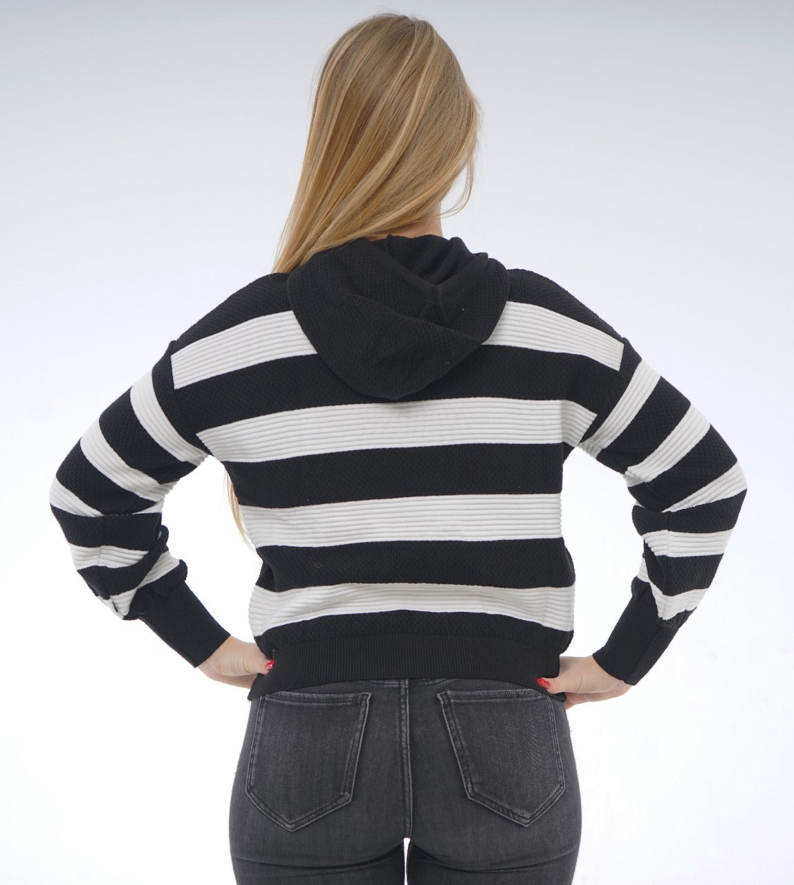 STRIPED KNIT HOODIE