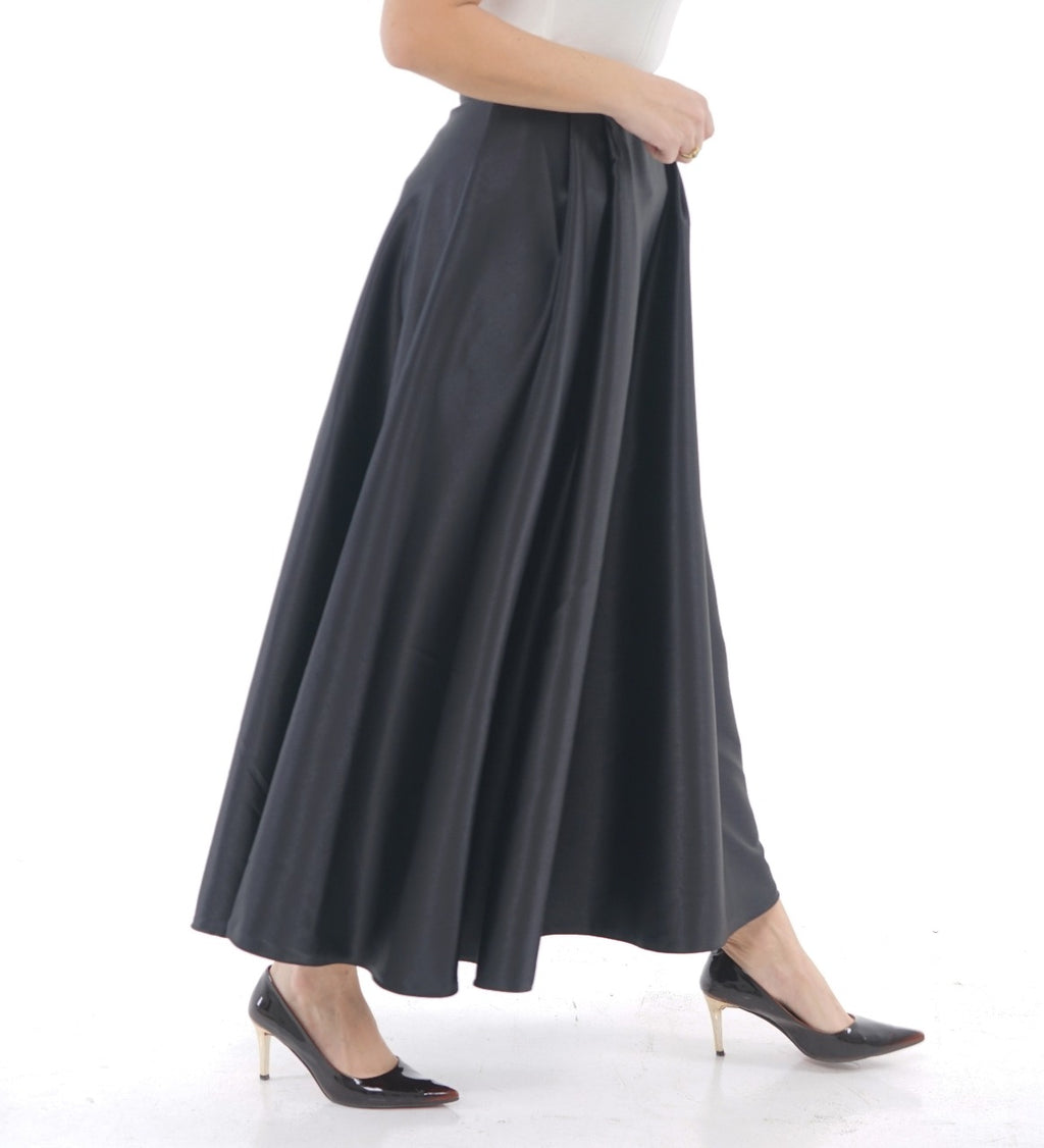 SATIN FLARE SKIRT